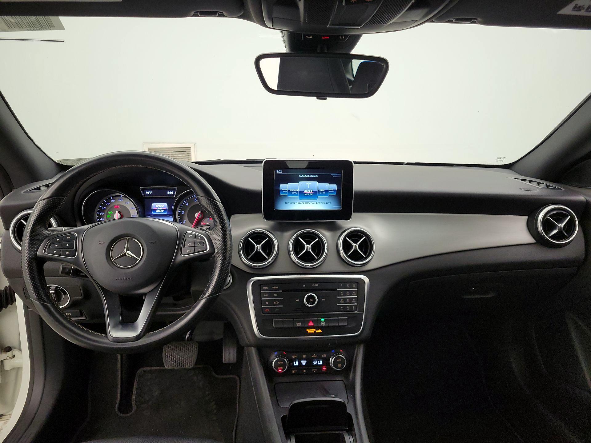 Thumbnail: 2016 Mercedes-Benz CLA - 9