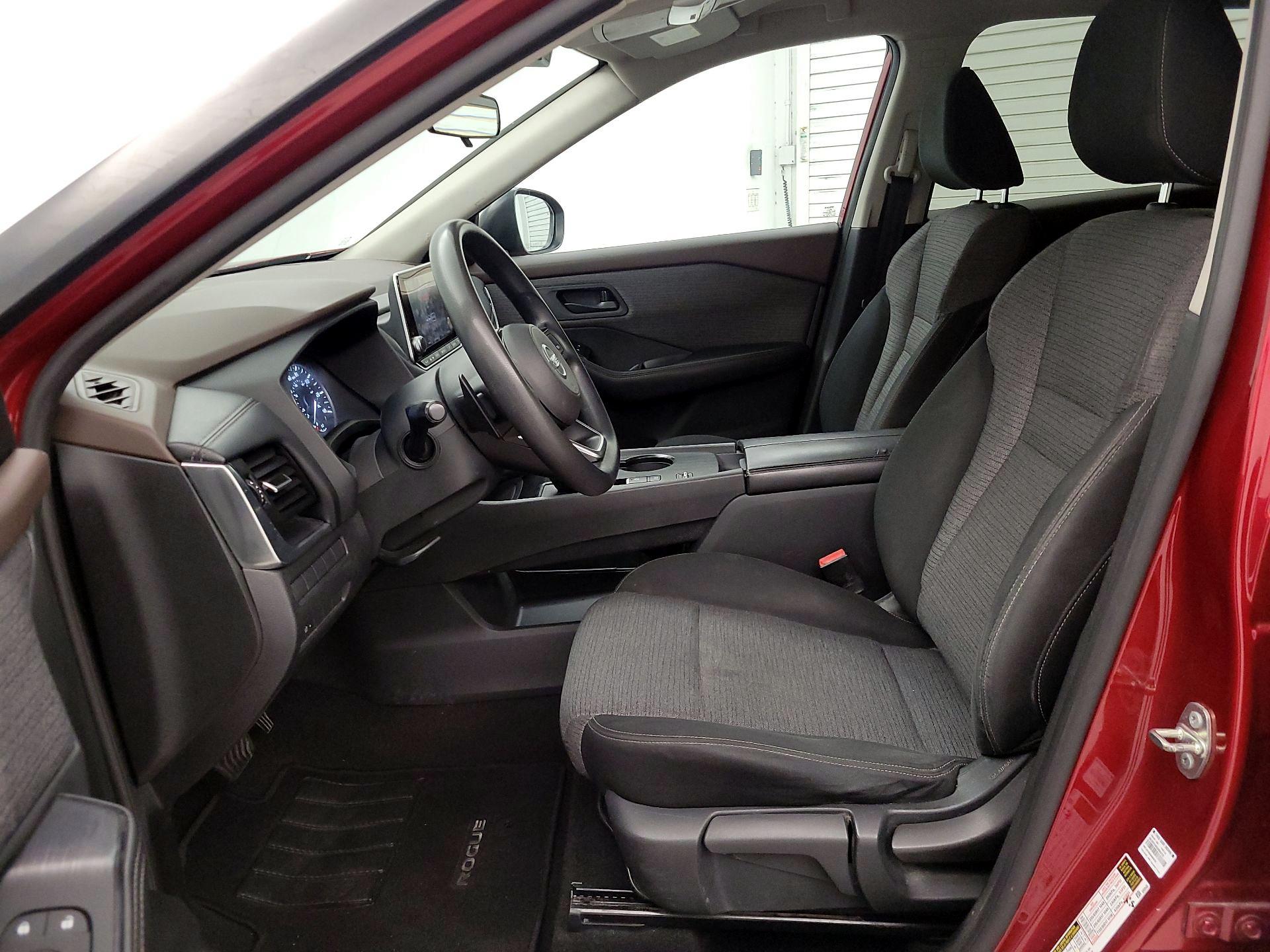 Thumbnail: 2021 Nissan Rogue - 11