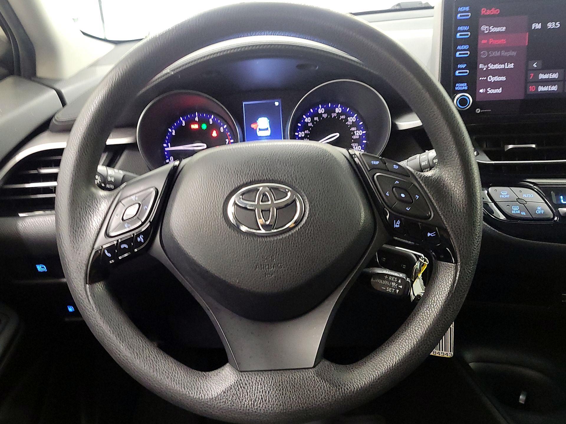 Thumbnail: 2021 Toyota C-HR - 10