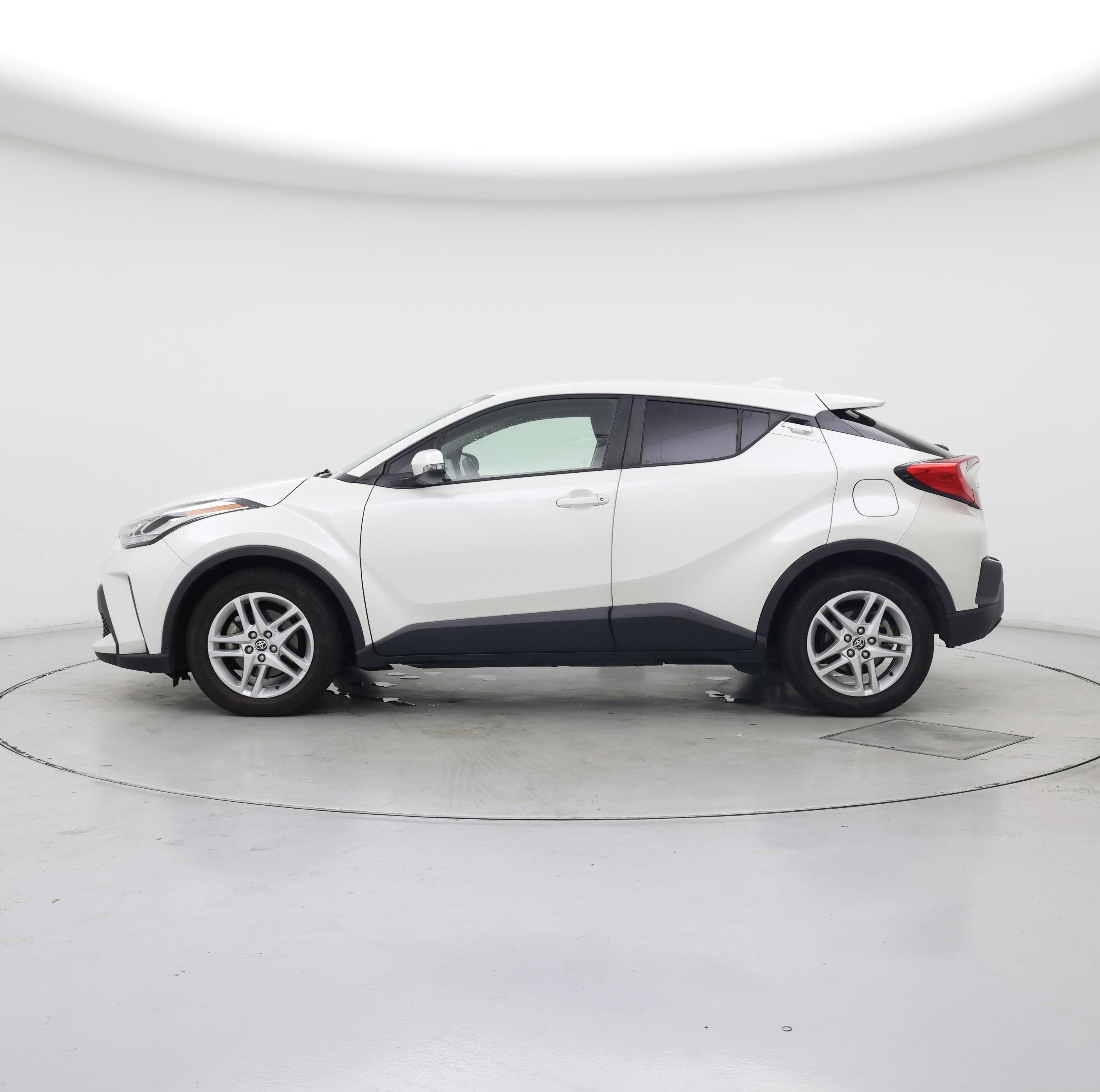 Thumbnail: 2021 Toyota C-HR - 3