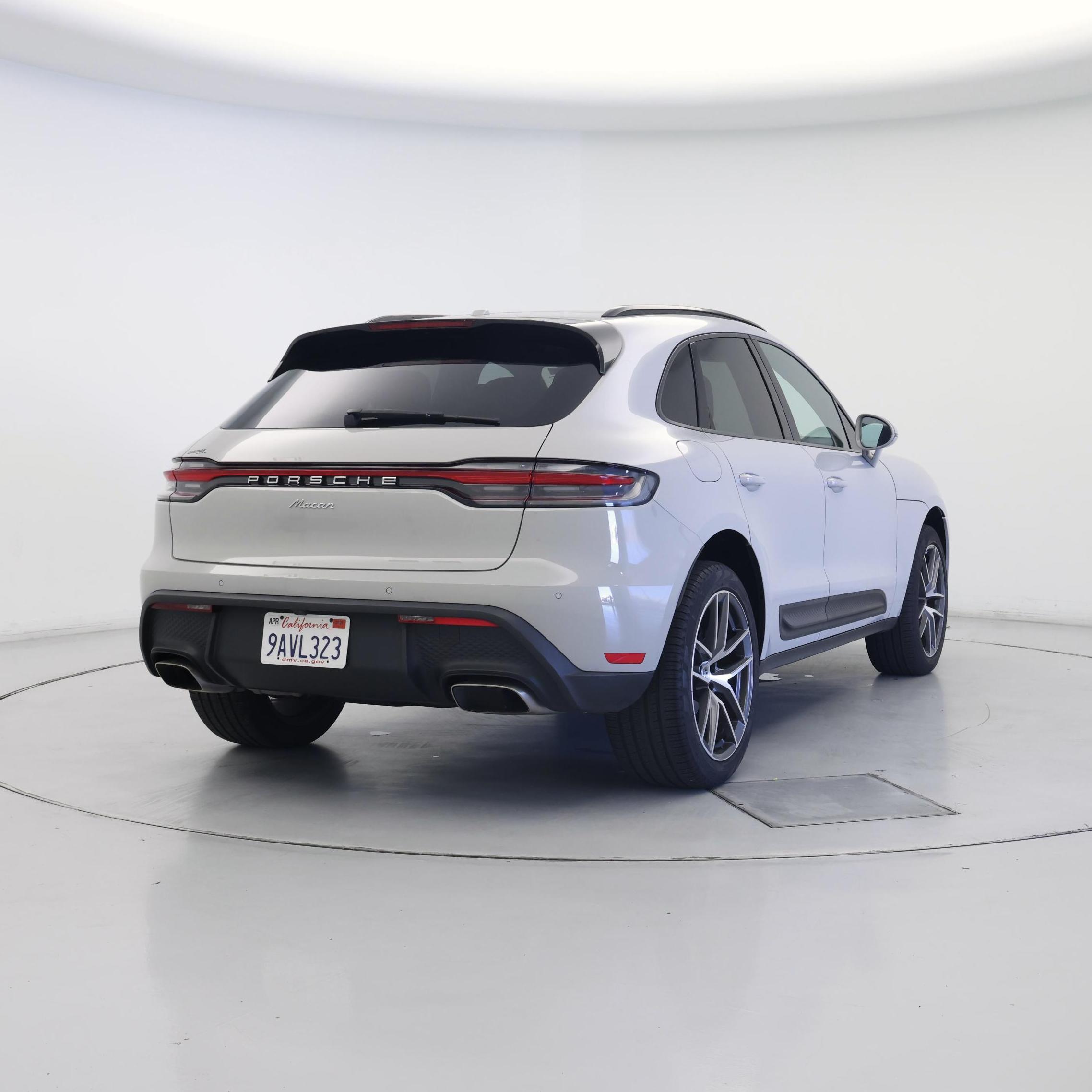 Thumbnail: 2022 Porsche Macan - 8