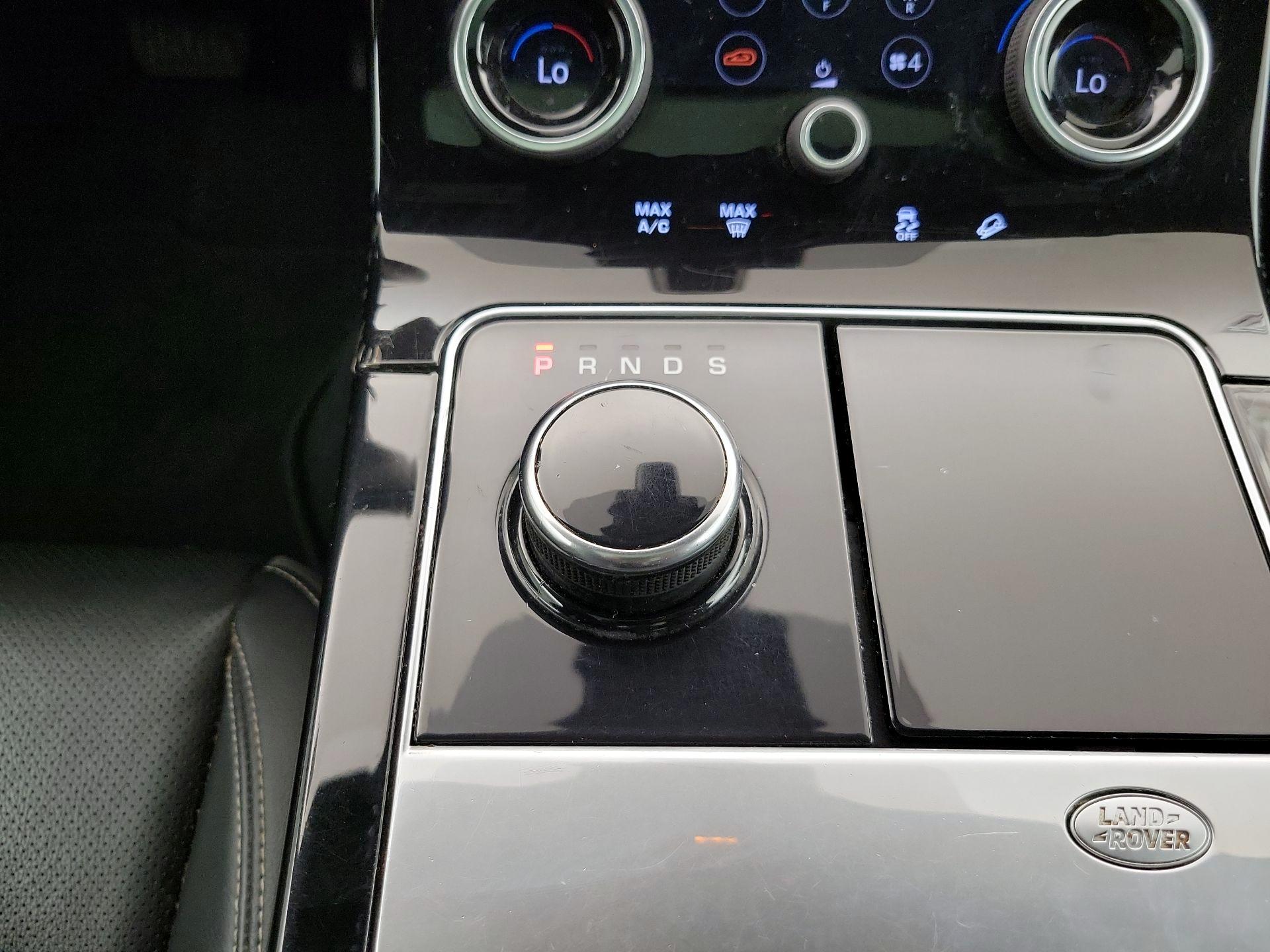 Thumbnail: 2018 Land Rover Range Rover Velar - 18