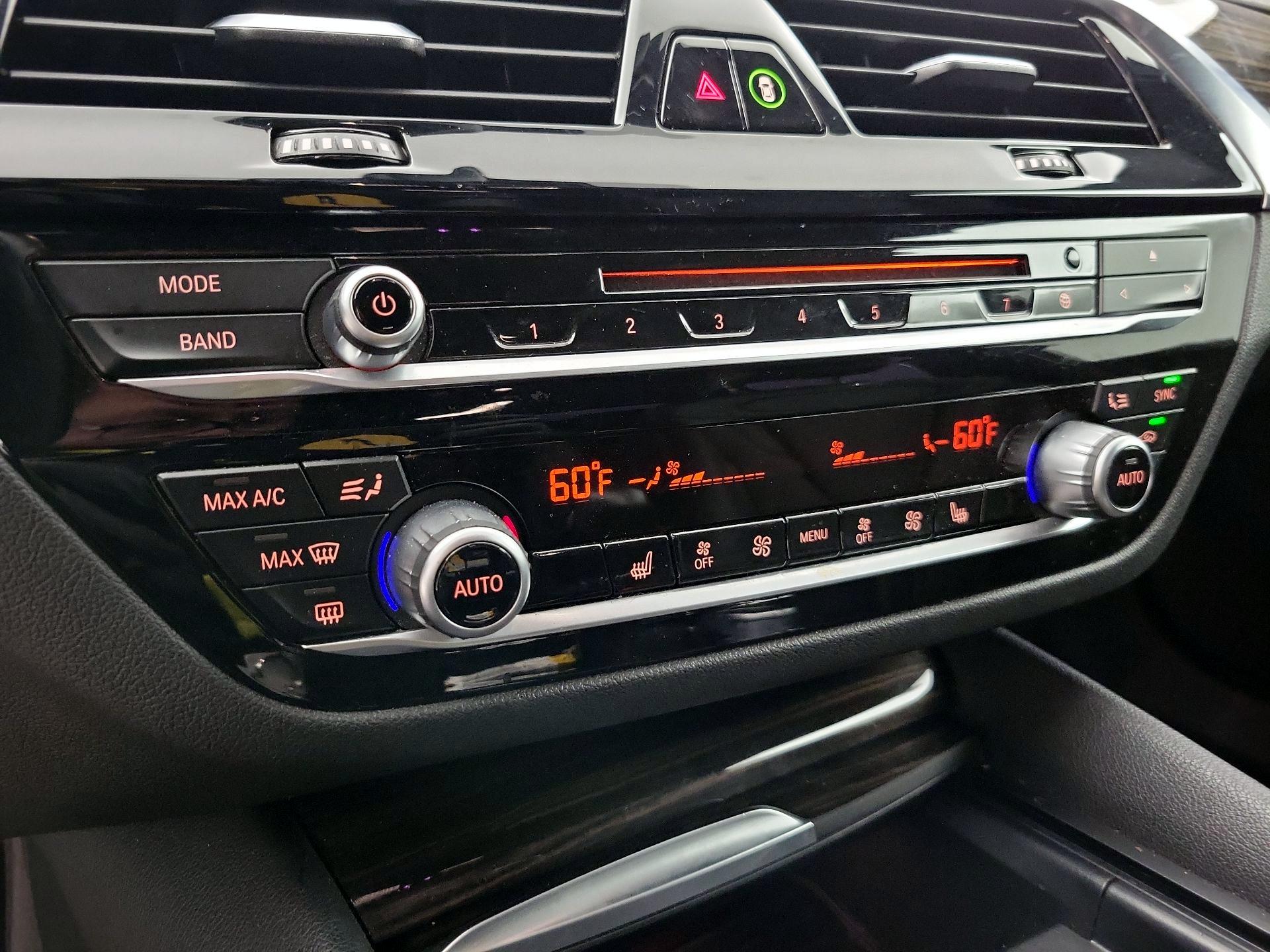 Thumbnail: 2018 BMW 5 Series - 17