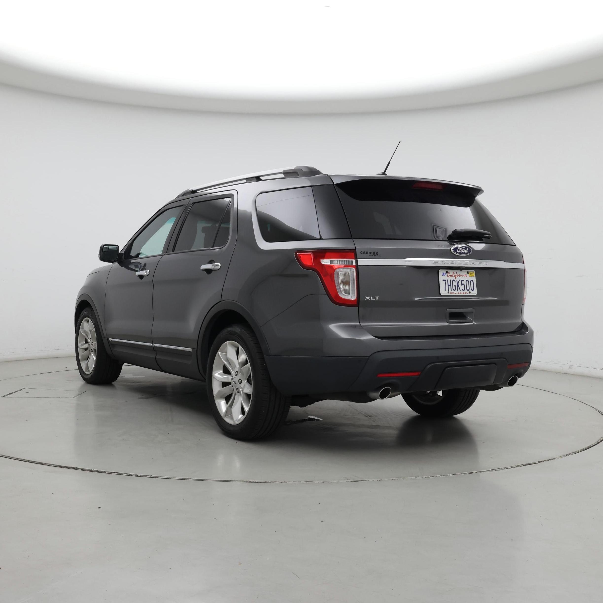 Thumbnail: 2015 Ford Explorer - 2