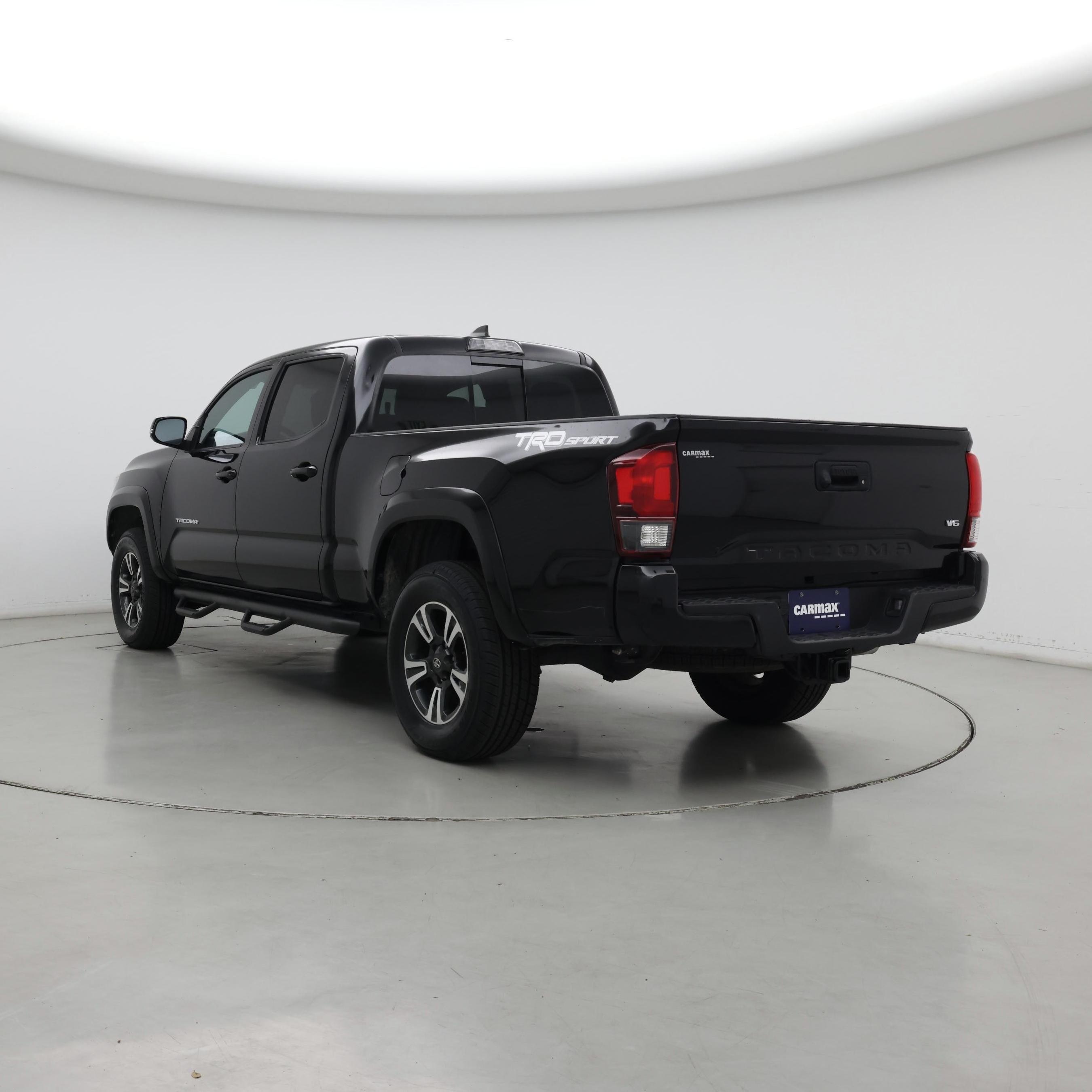 Thumbnail: 2019 Toyota Tacoma - 2