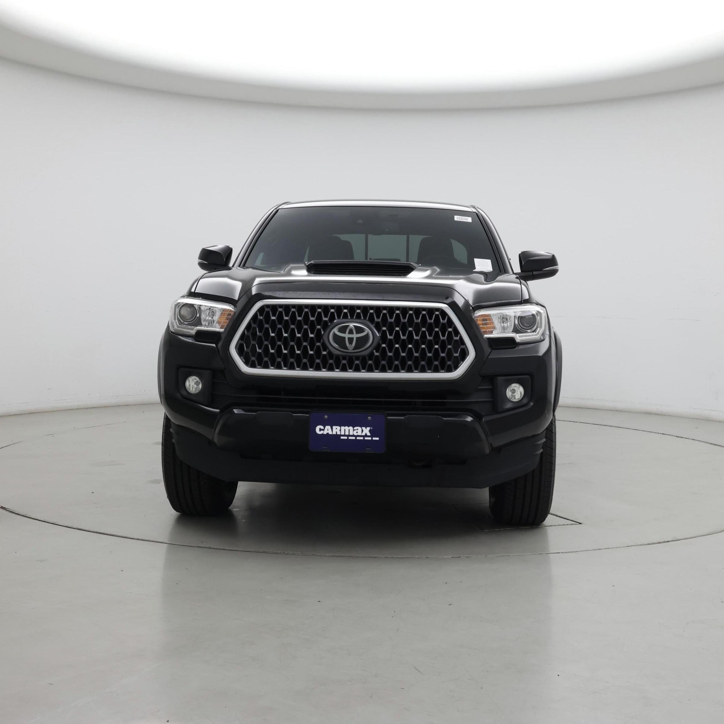 Thumbnail: 2019 Toyota Tacoma - 5