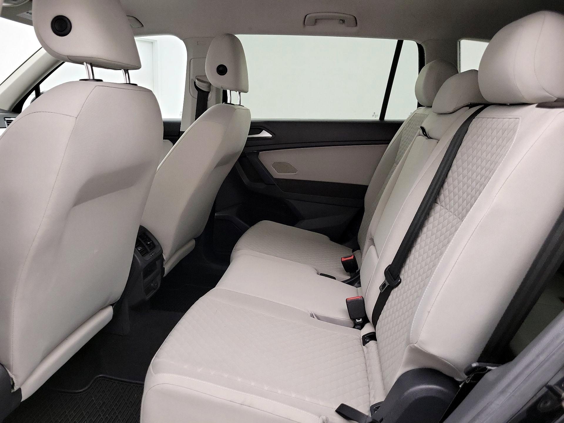 Thumbnail: 2019 Volkswagen Tiguan - 19