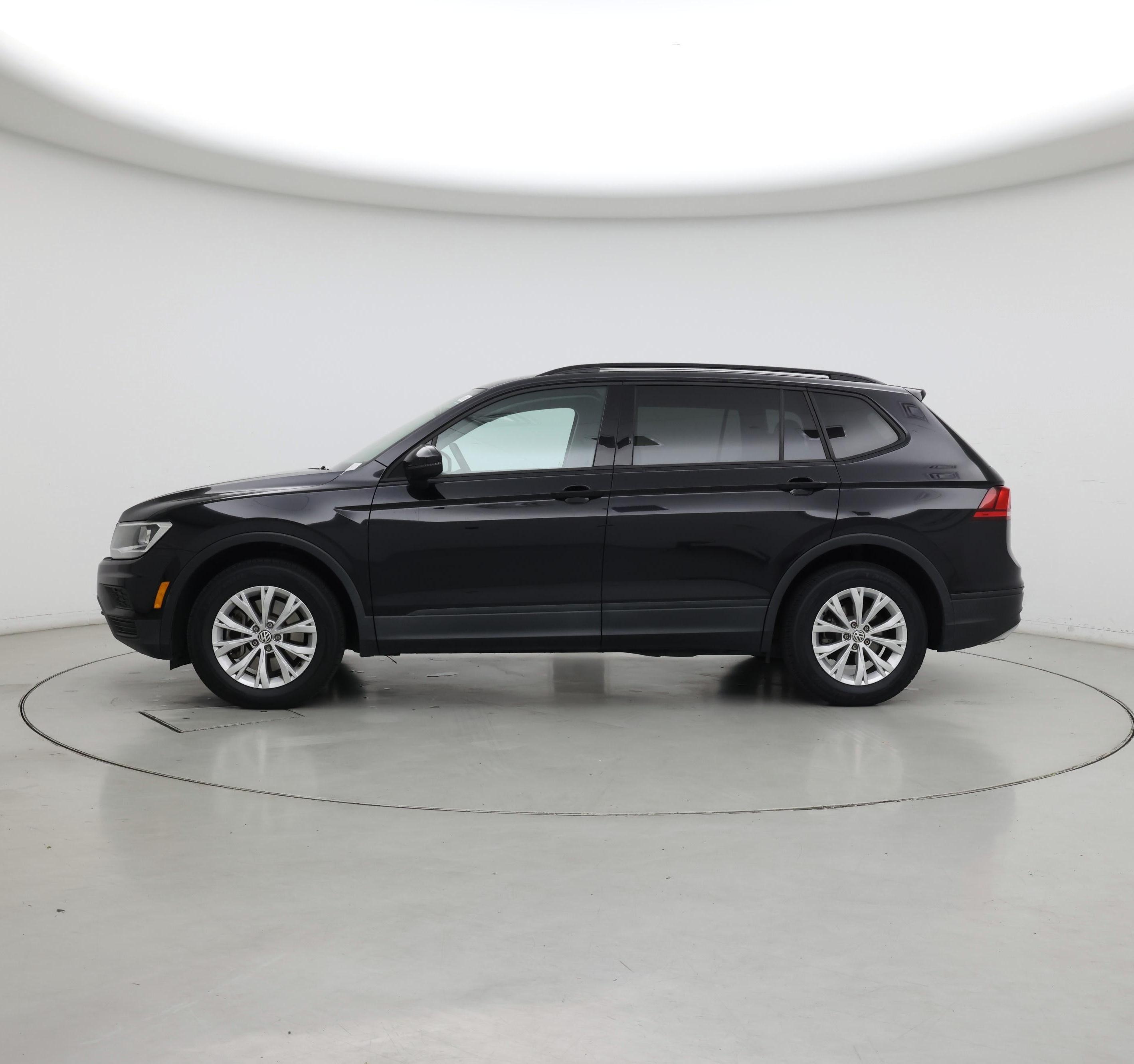 Thumbnail: 2019 Volkswagen Tiguan - 3