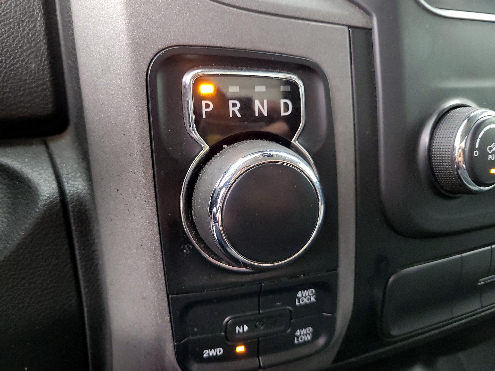 Thumbnail: 2021 RAM 1500 Classic - 17