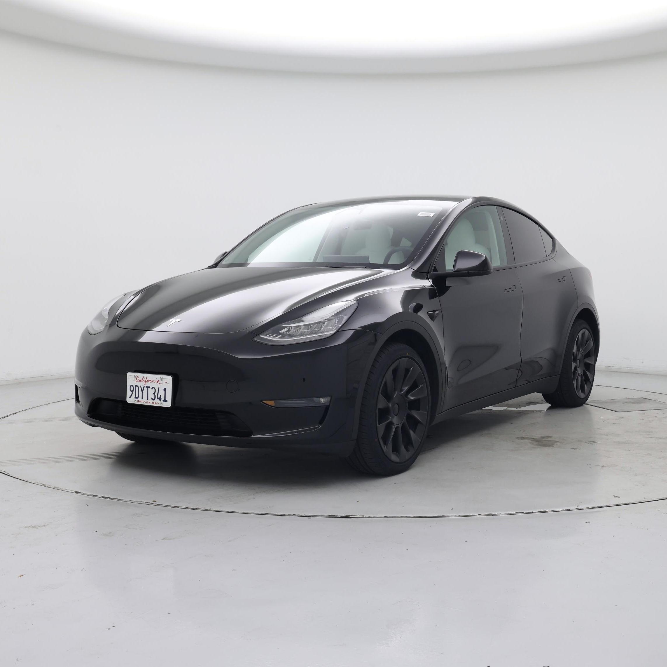 Thumbnail: 2023 Tesla Model Y - 4
