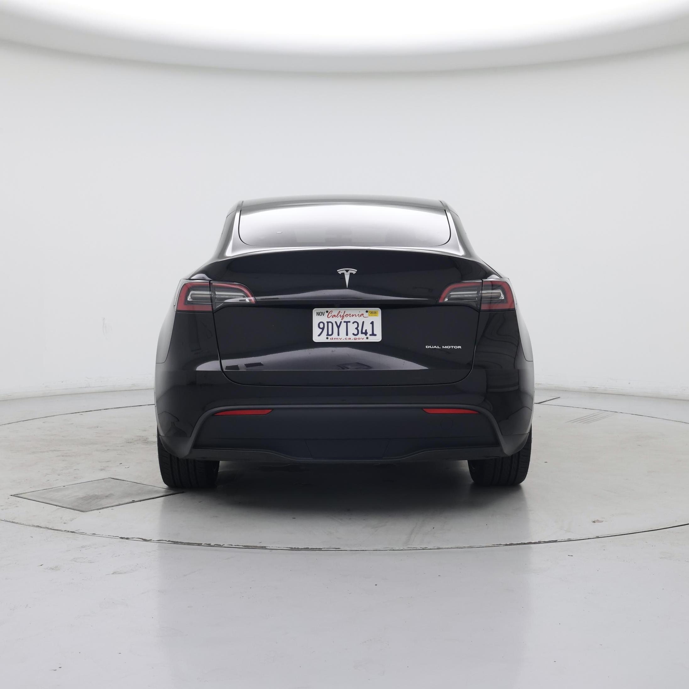 Thumbnail: 2023 Tesla Model Y - 6