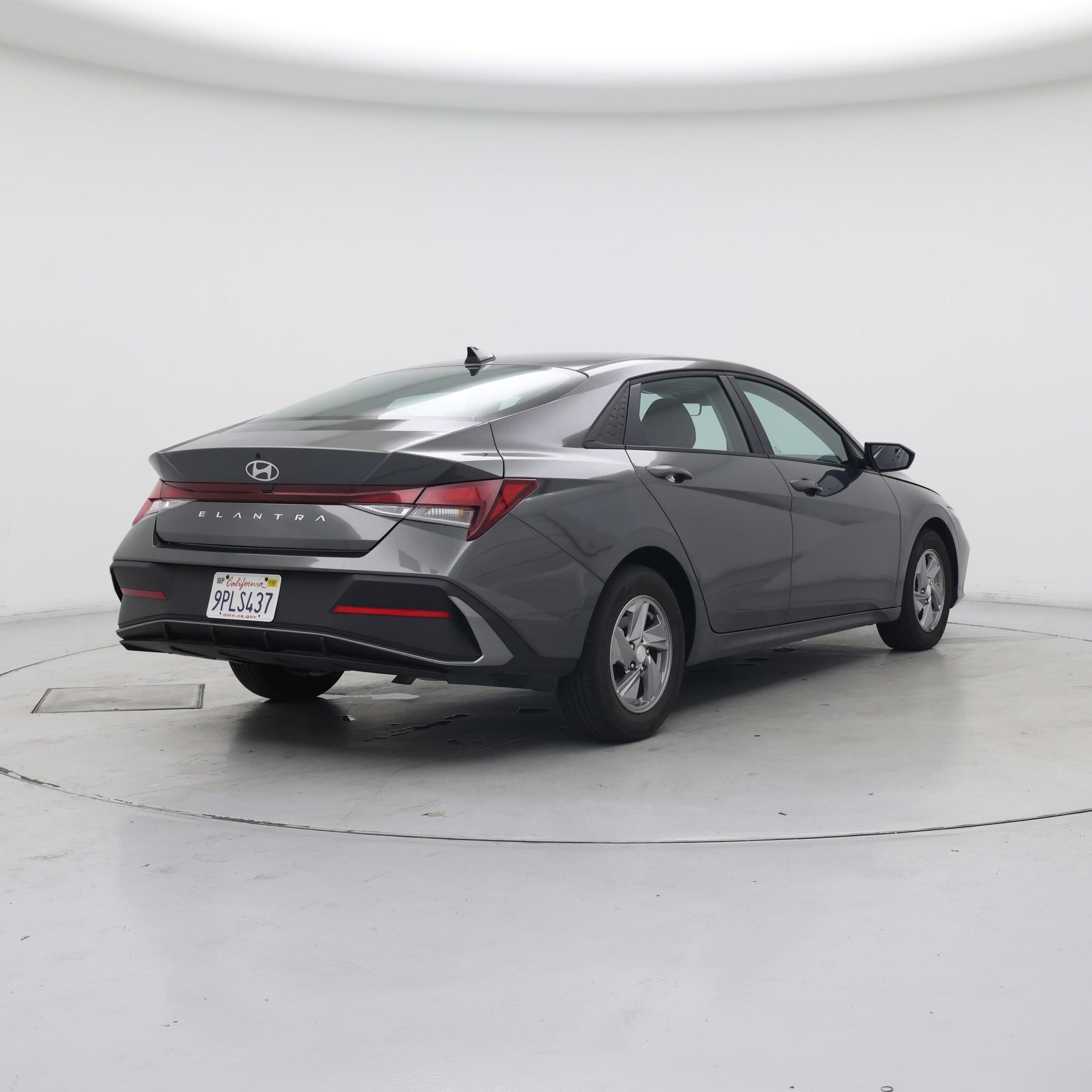 Thumbnail: 2024 Hyundai Elantra - 8
