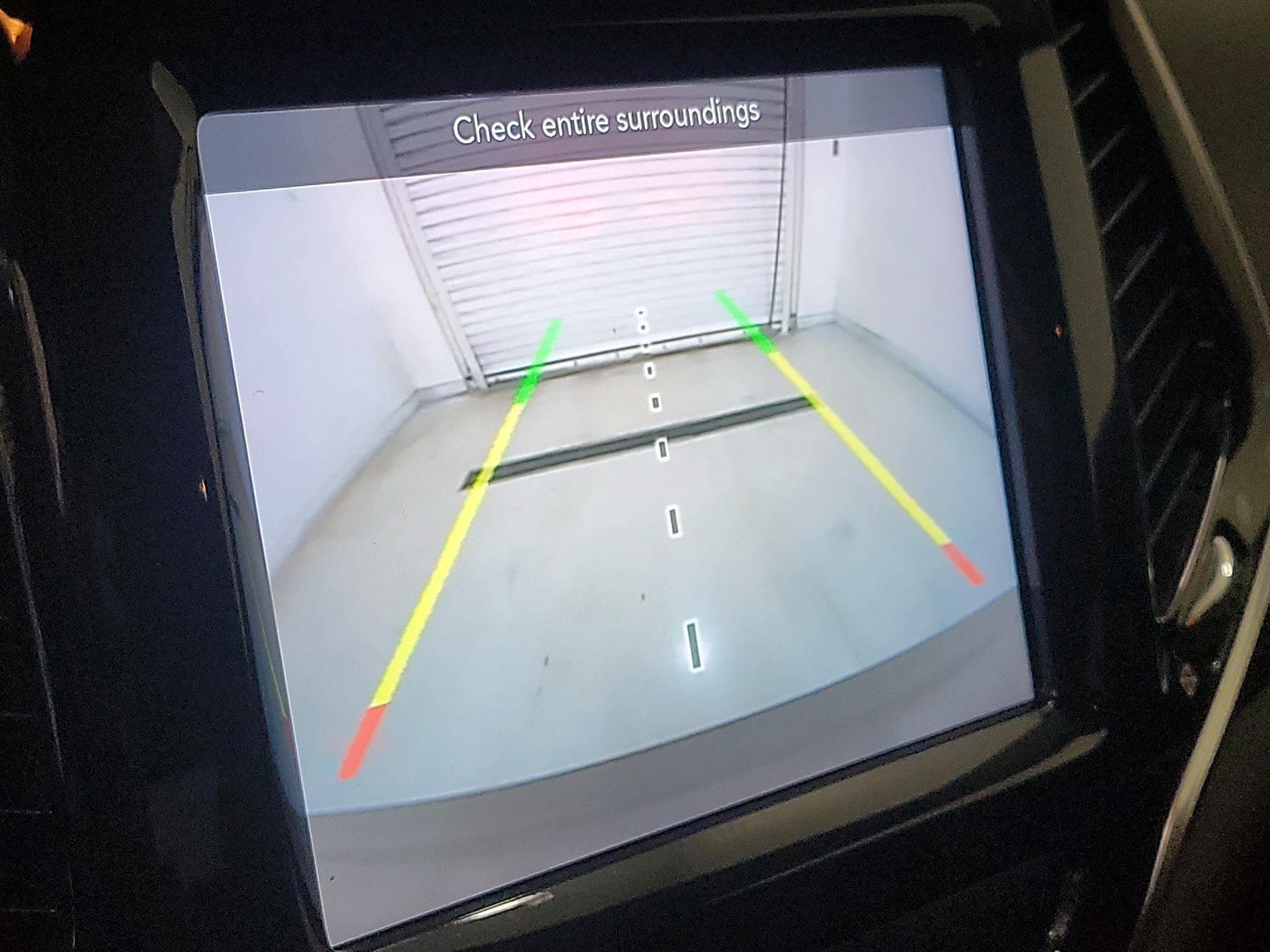 Thumbnail: 2020 Jeep Cherokee - 14