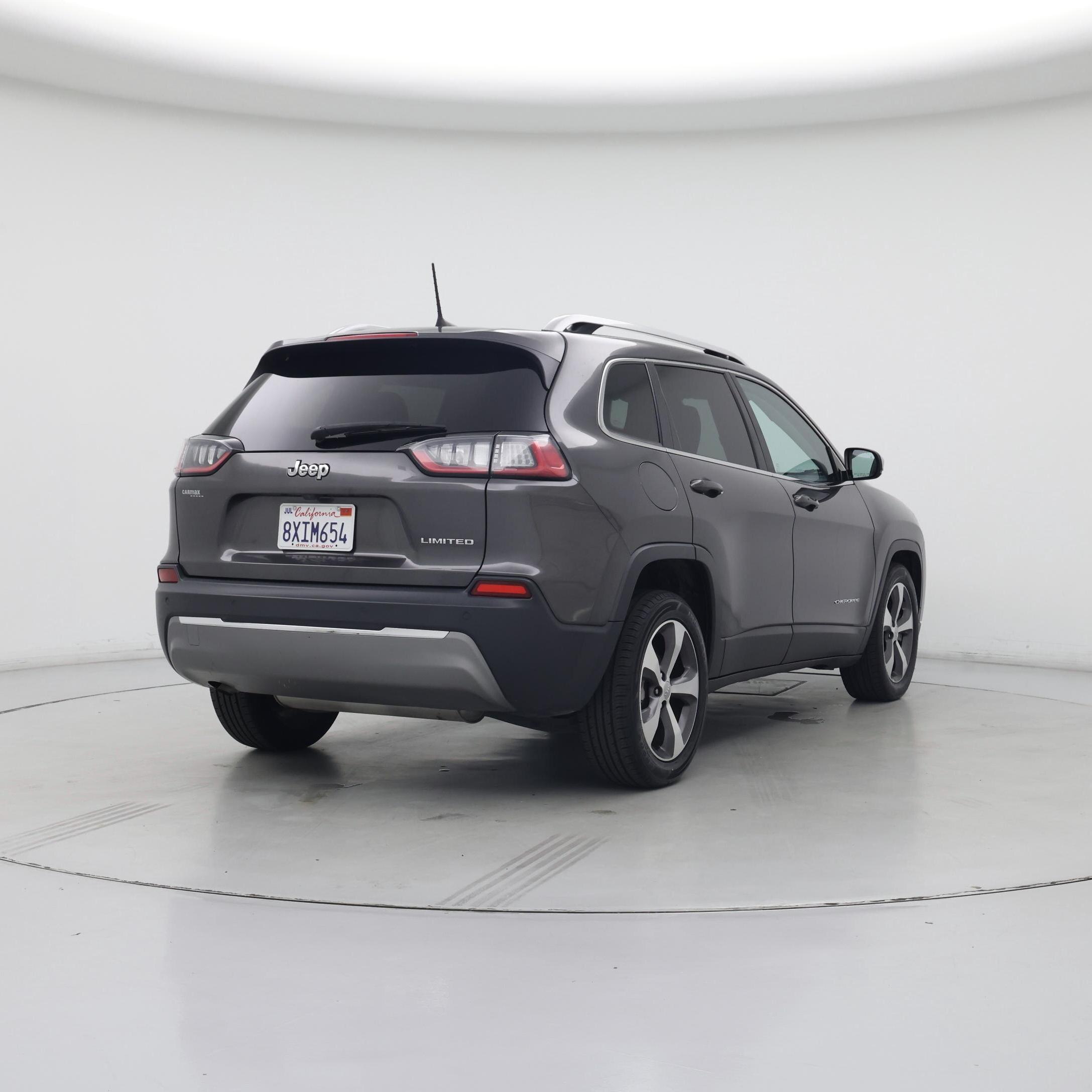 Thumbnail: 2020 Jeep Cherokee - 8