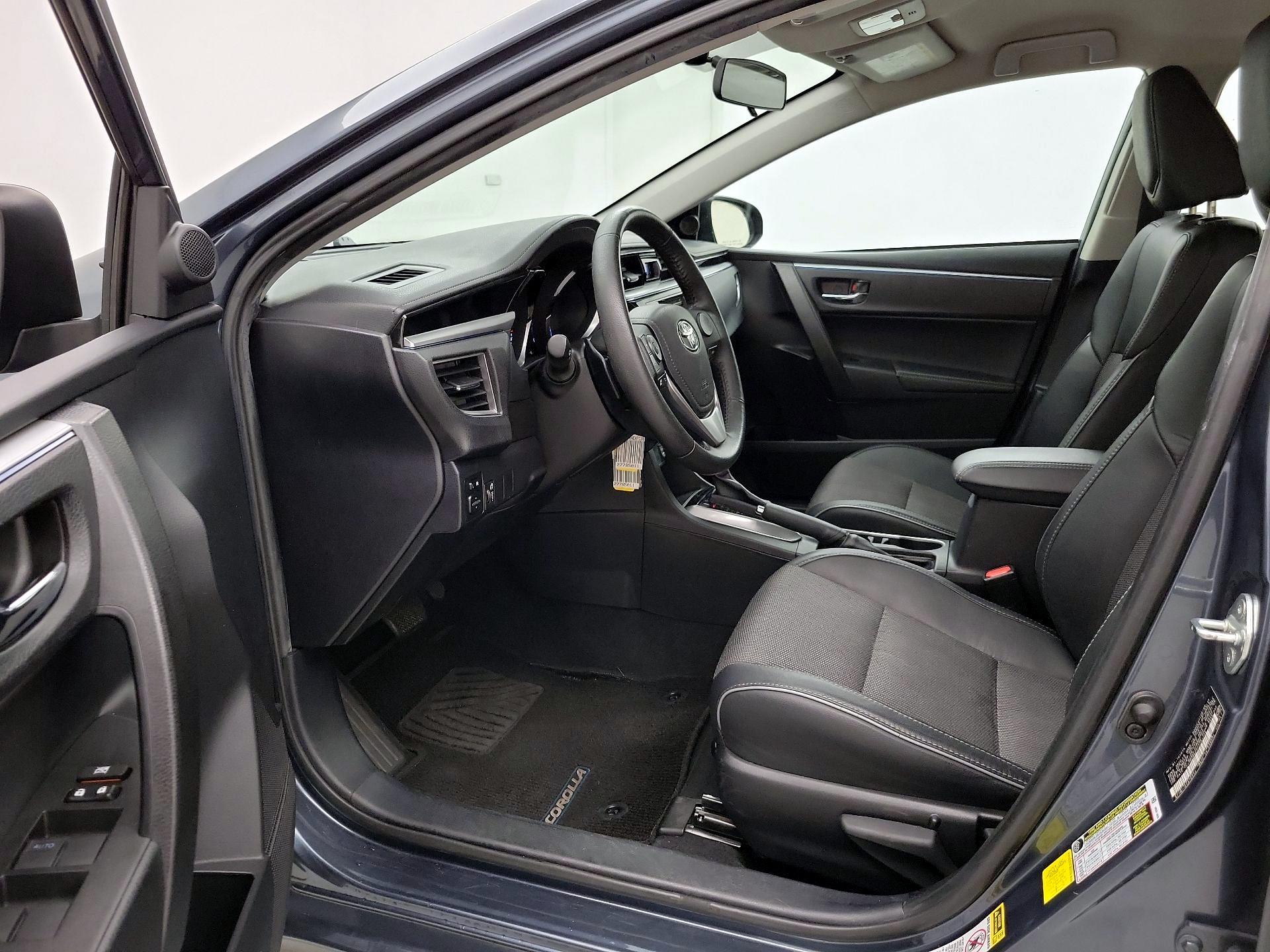 Thumbnail: 2015 Toyota Corolla - 11