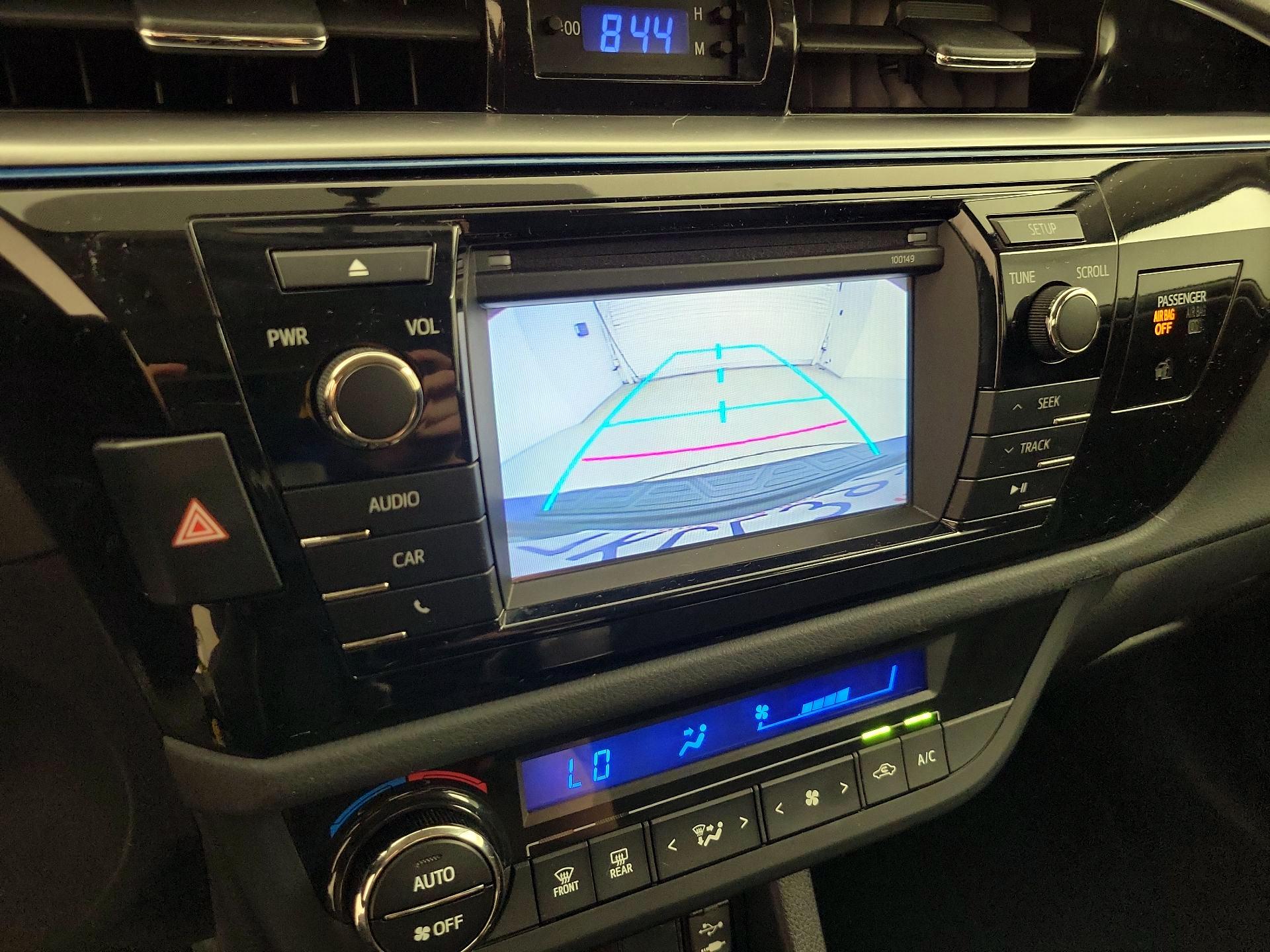 Thumbnail: 2015 Toyota Corolla - 14