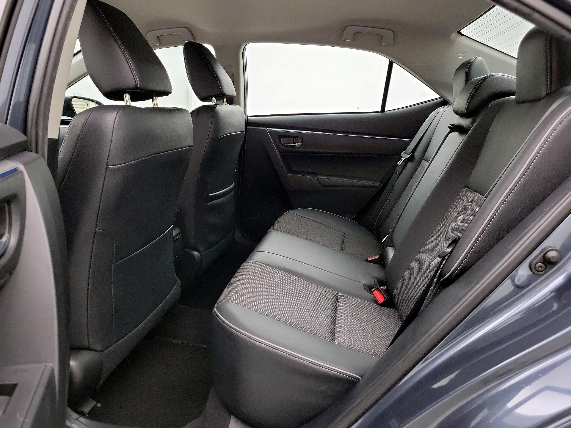 Thumbnail: 2015 Toyota Corolla - 19