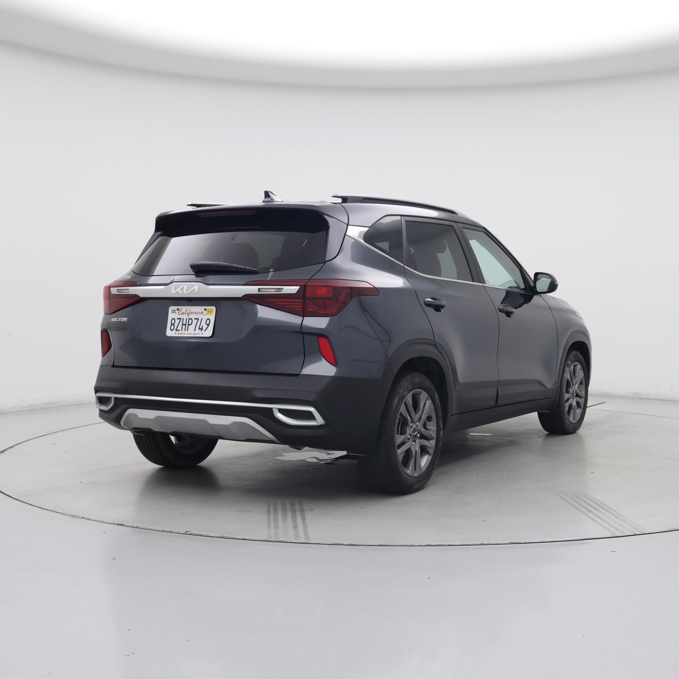 Thumbnail: 2022 Kia Seltos - 8