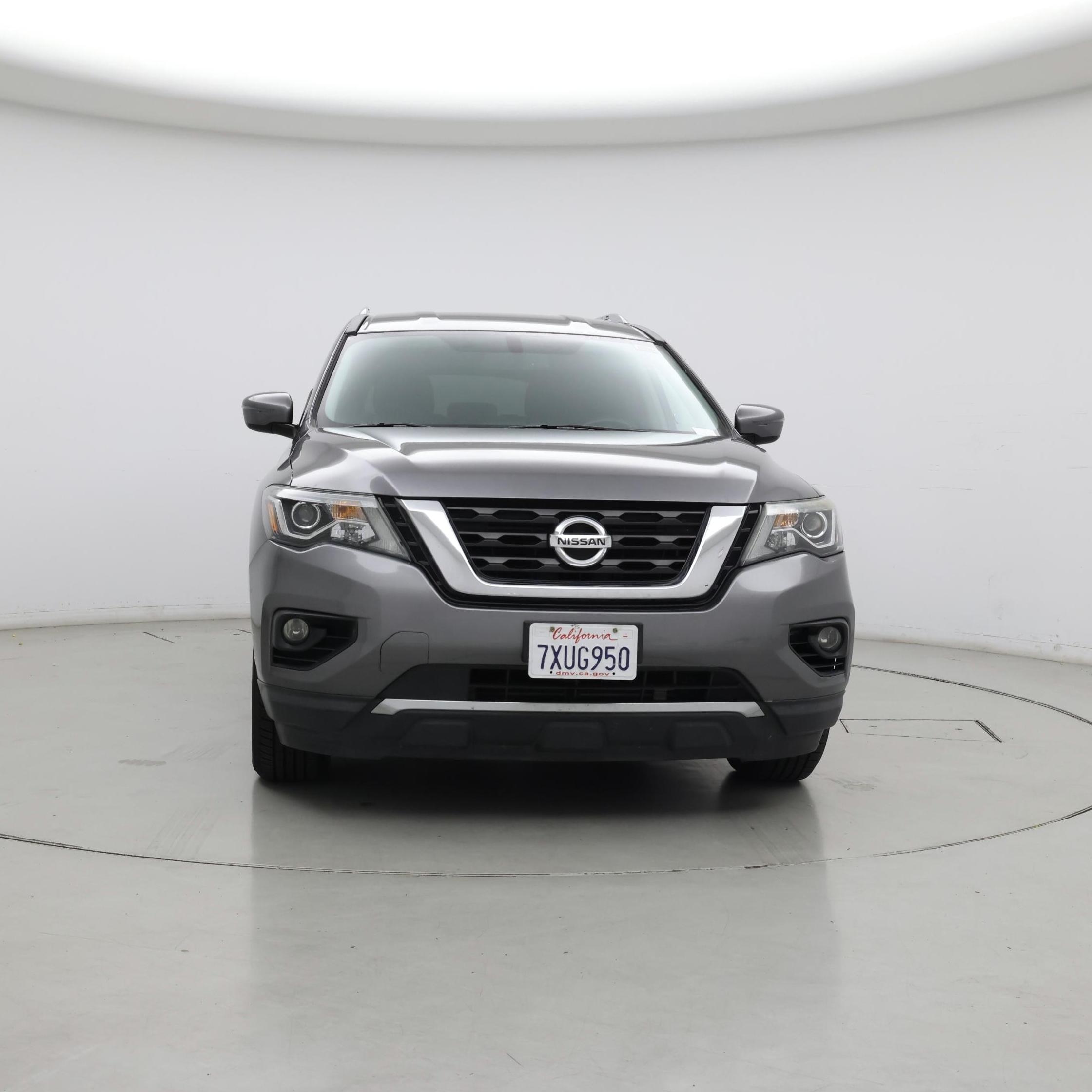 Thumbnail: 2017 Nissan Pathfinder - 5