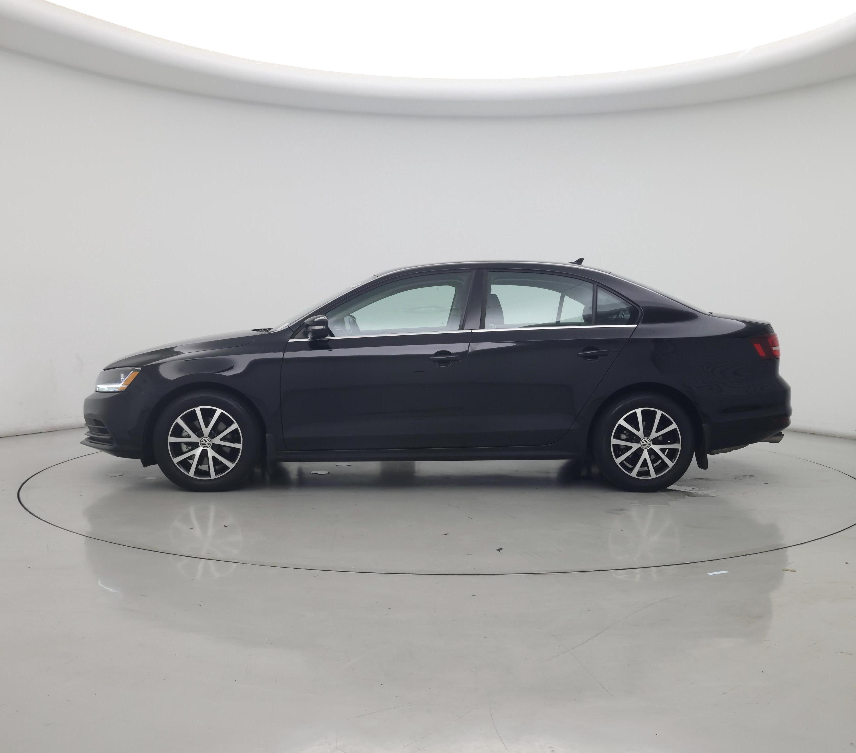 Thumbnail: 2017 Volkswagen Jetta - 3