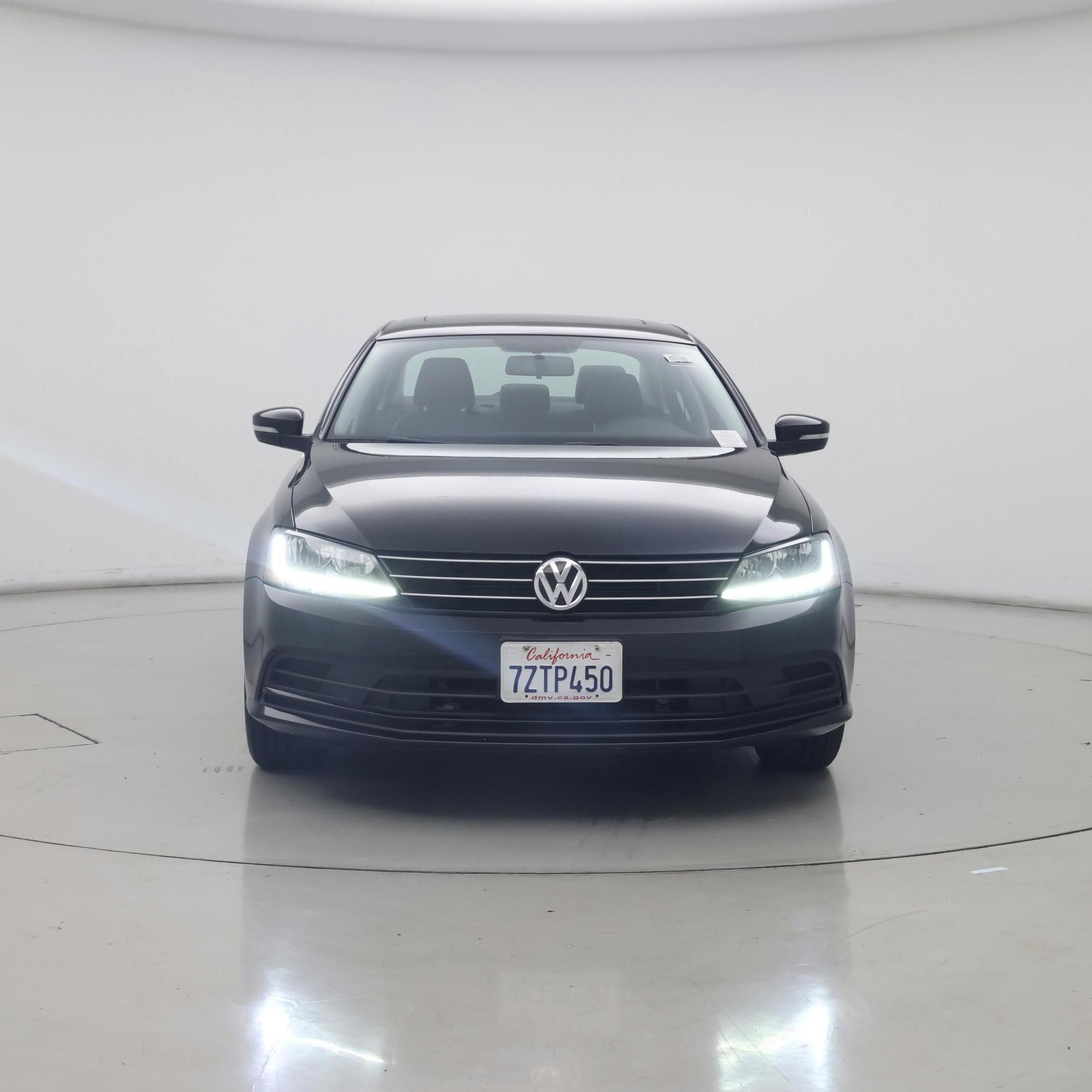 Thumbnail: 2017 Volkswagen Jetta - 5