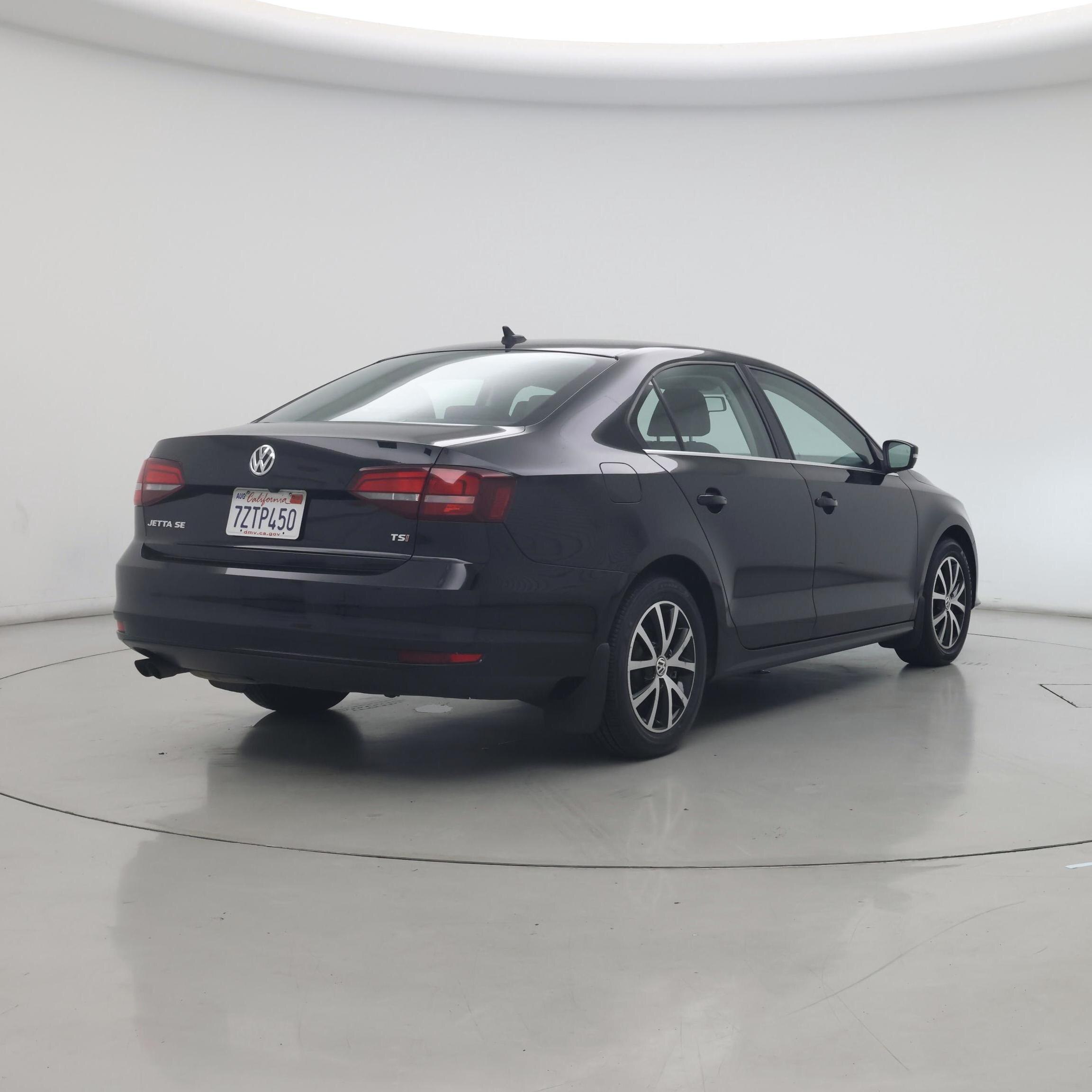 Thumbnail: 2017 Volkswagen Jetta - 8