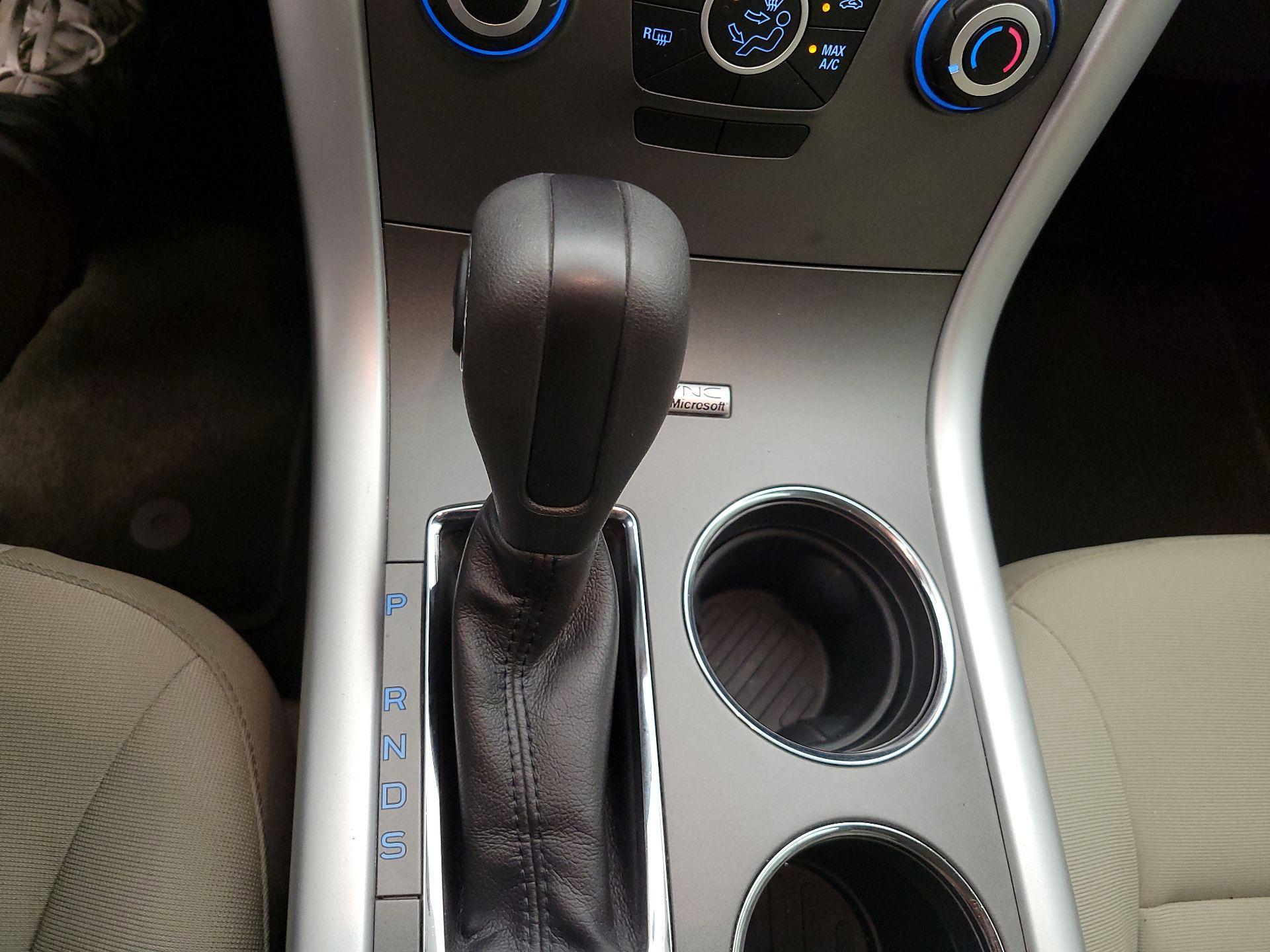 Thumbnail: 2014 Ford Edge - 16