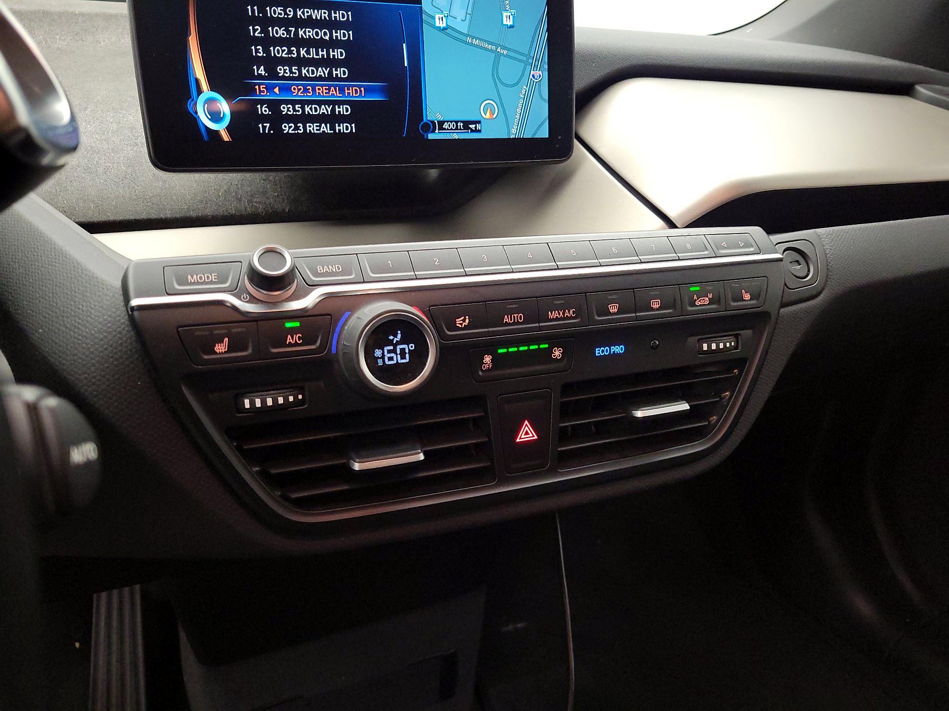 Thumbnail: 2016 BMW i3 - 17