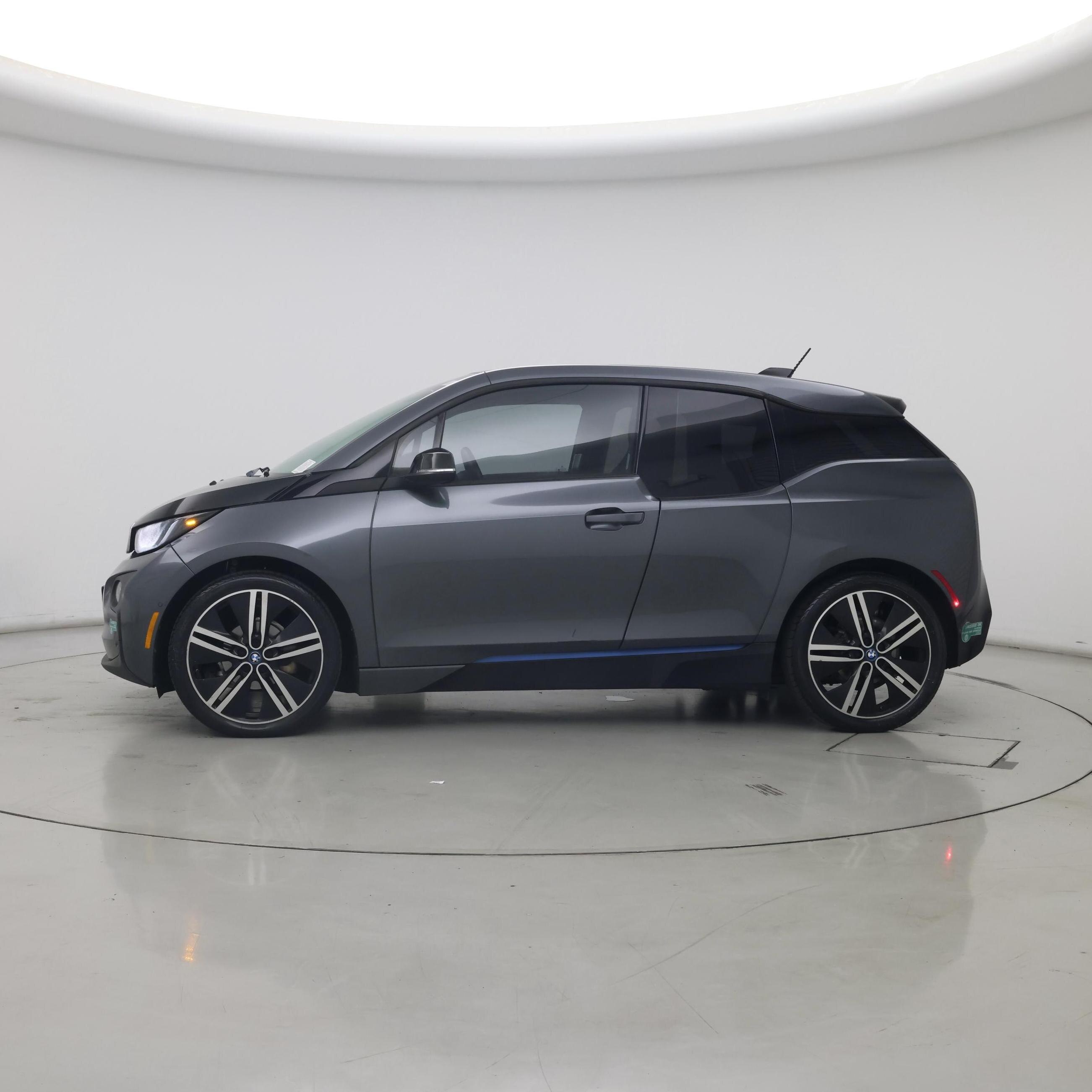 Thumbnail: 2016 BMW i3 - 3