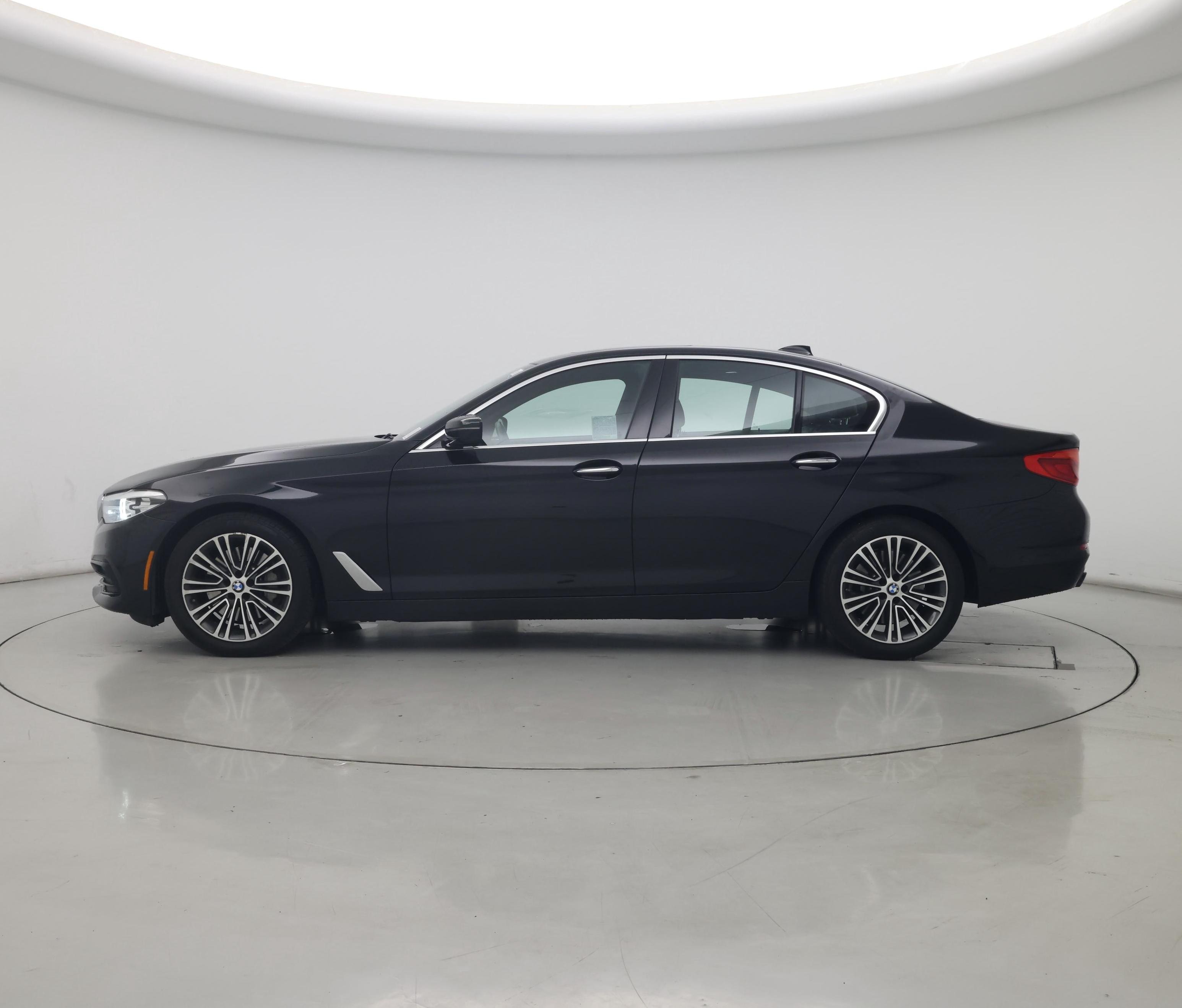Thumbnail: 2018 BMW 5 Series - 3