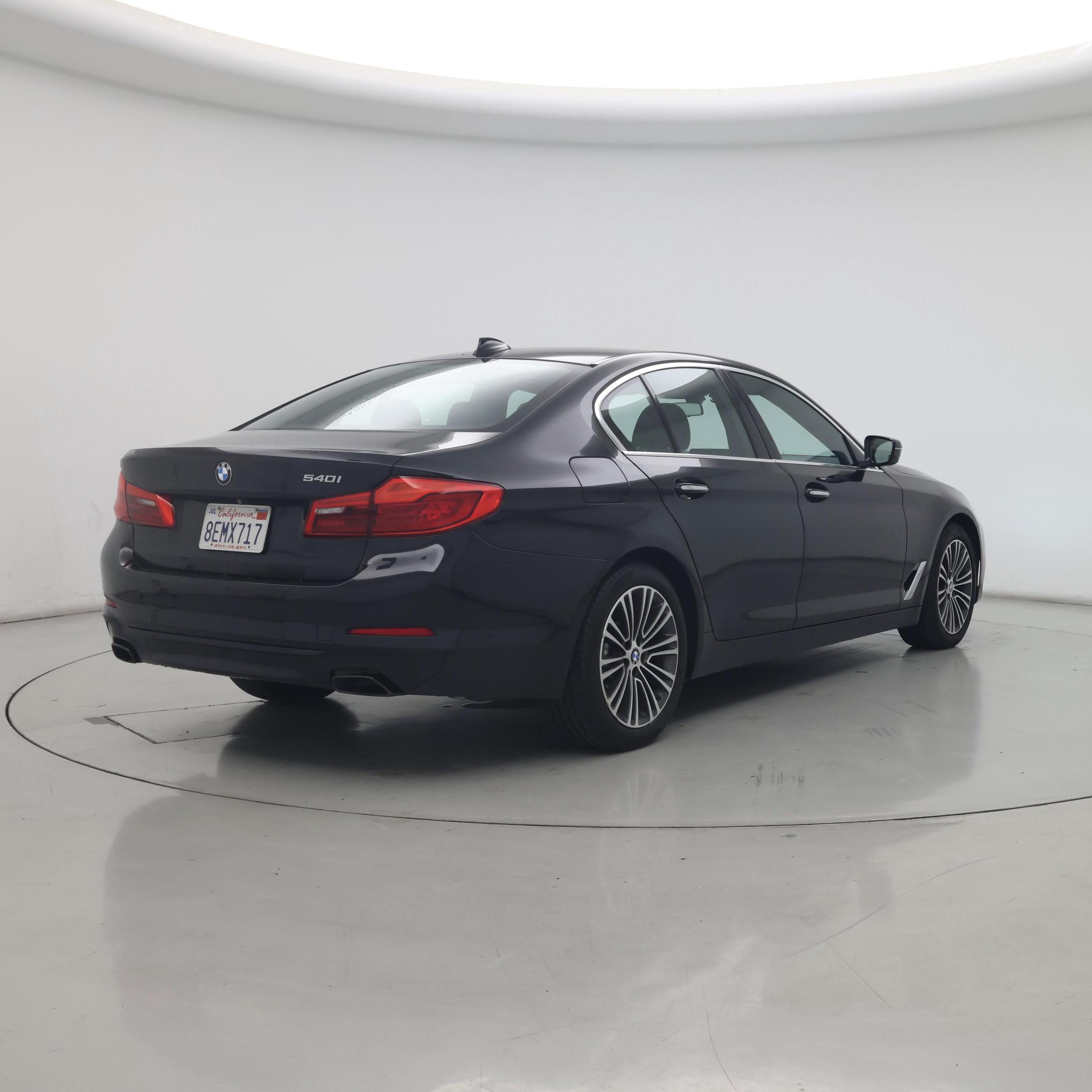 Thumbnail: 2018 BMW 5 Series - 8