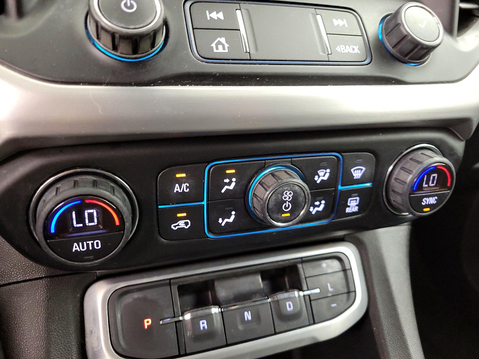 Thumbnail: 2020 GMC Acadia - 16