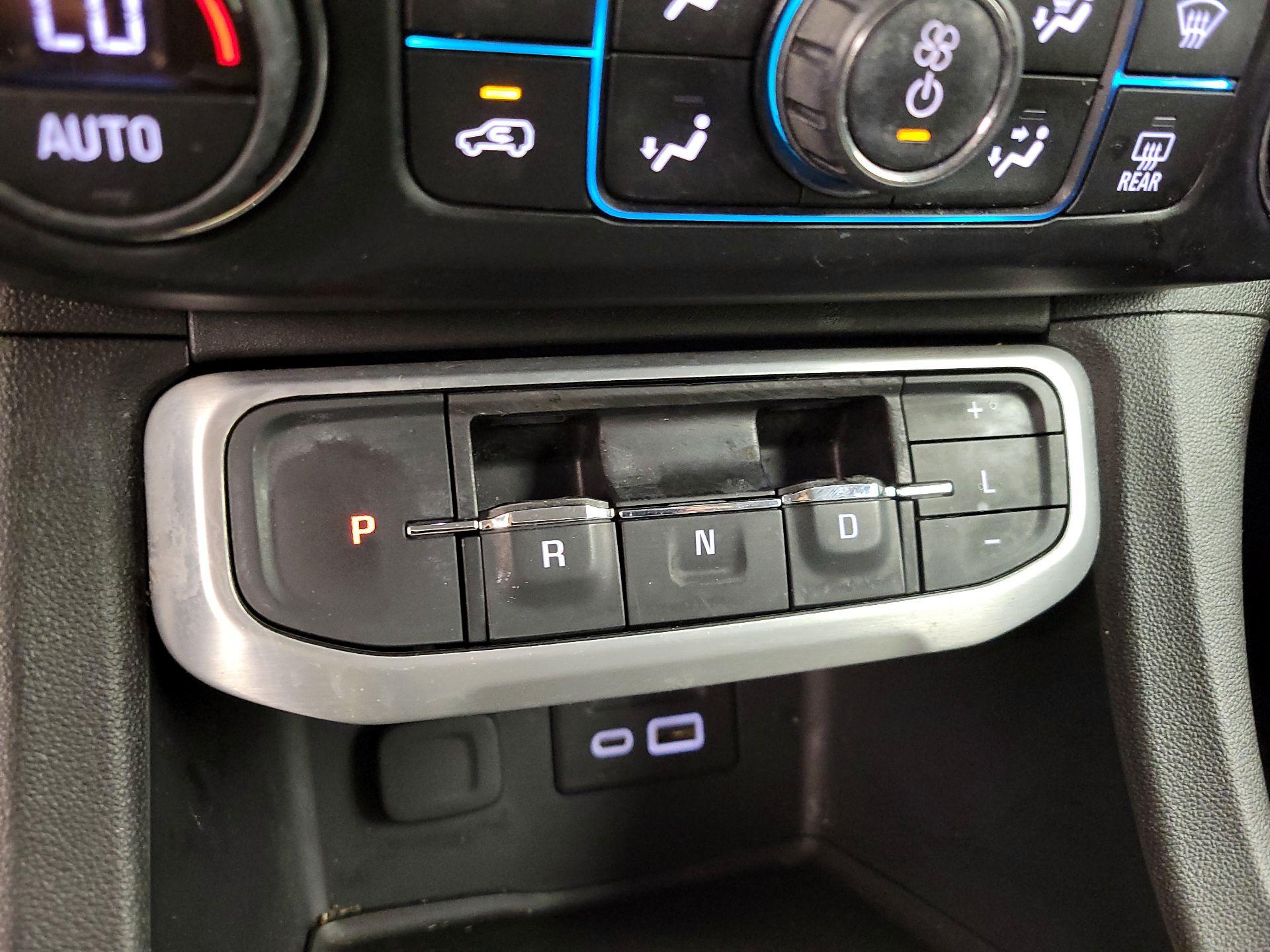 Thumbnail: 2020 GMC Acadia - 17