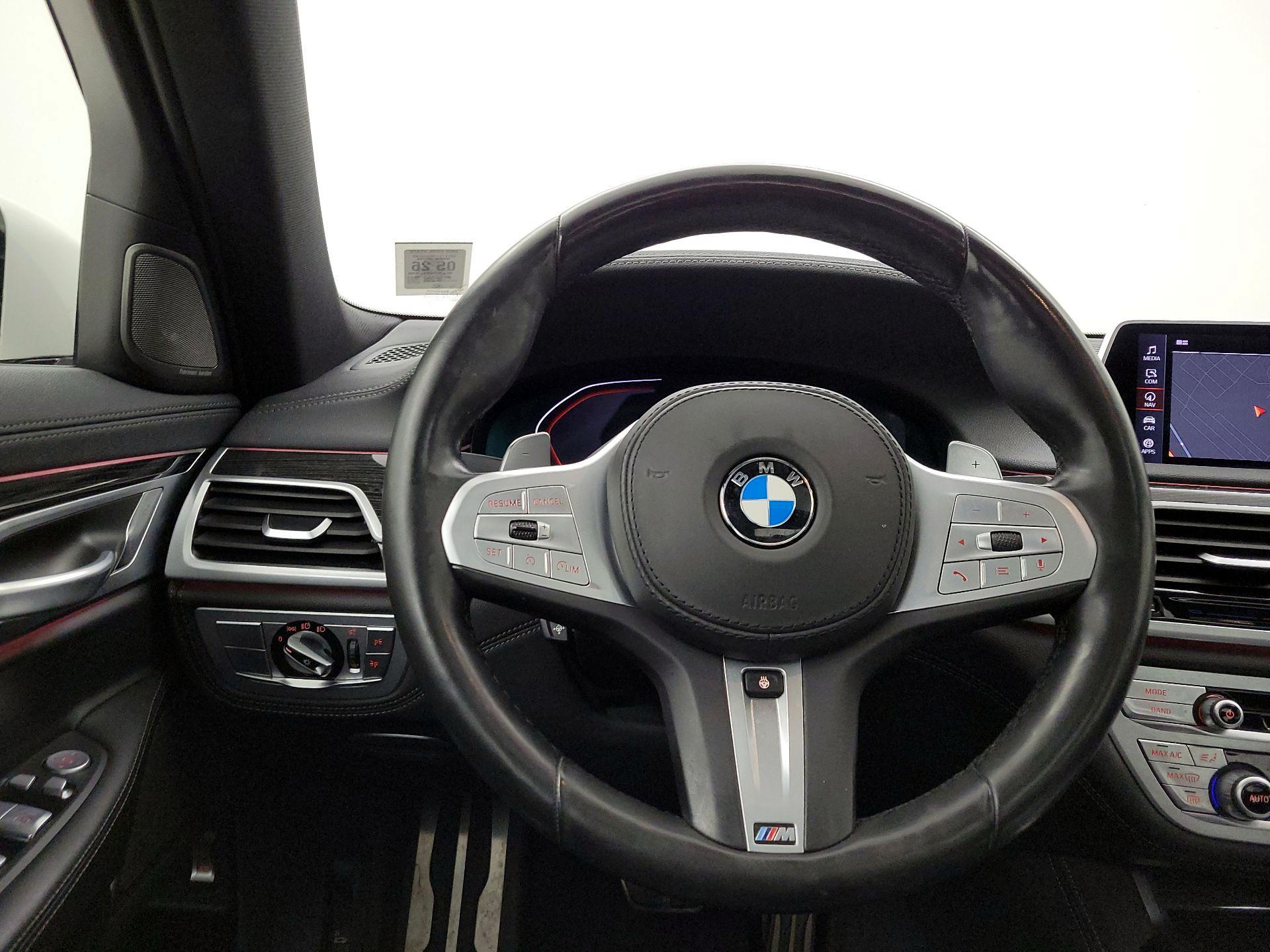 Thumbnail: 2020 BMW 7 Series - 10