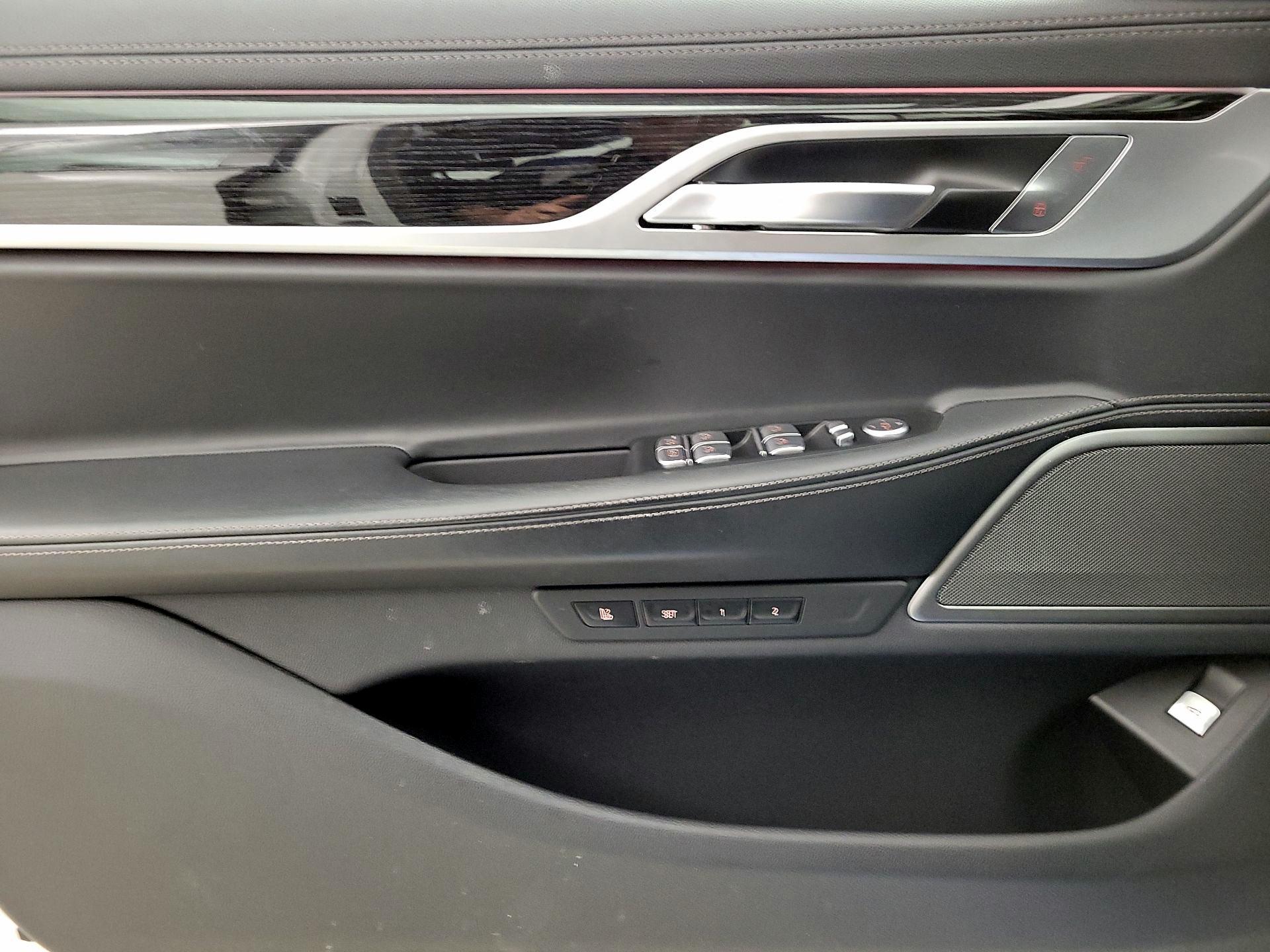 Thumbnail: 2020 BMW 7 Series - 12