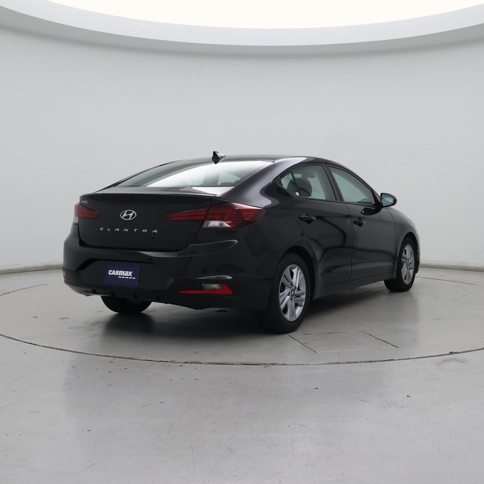 Thumbnail: 2020 Hyundai Elantra - 8