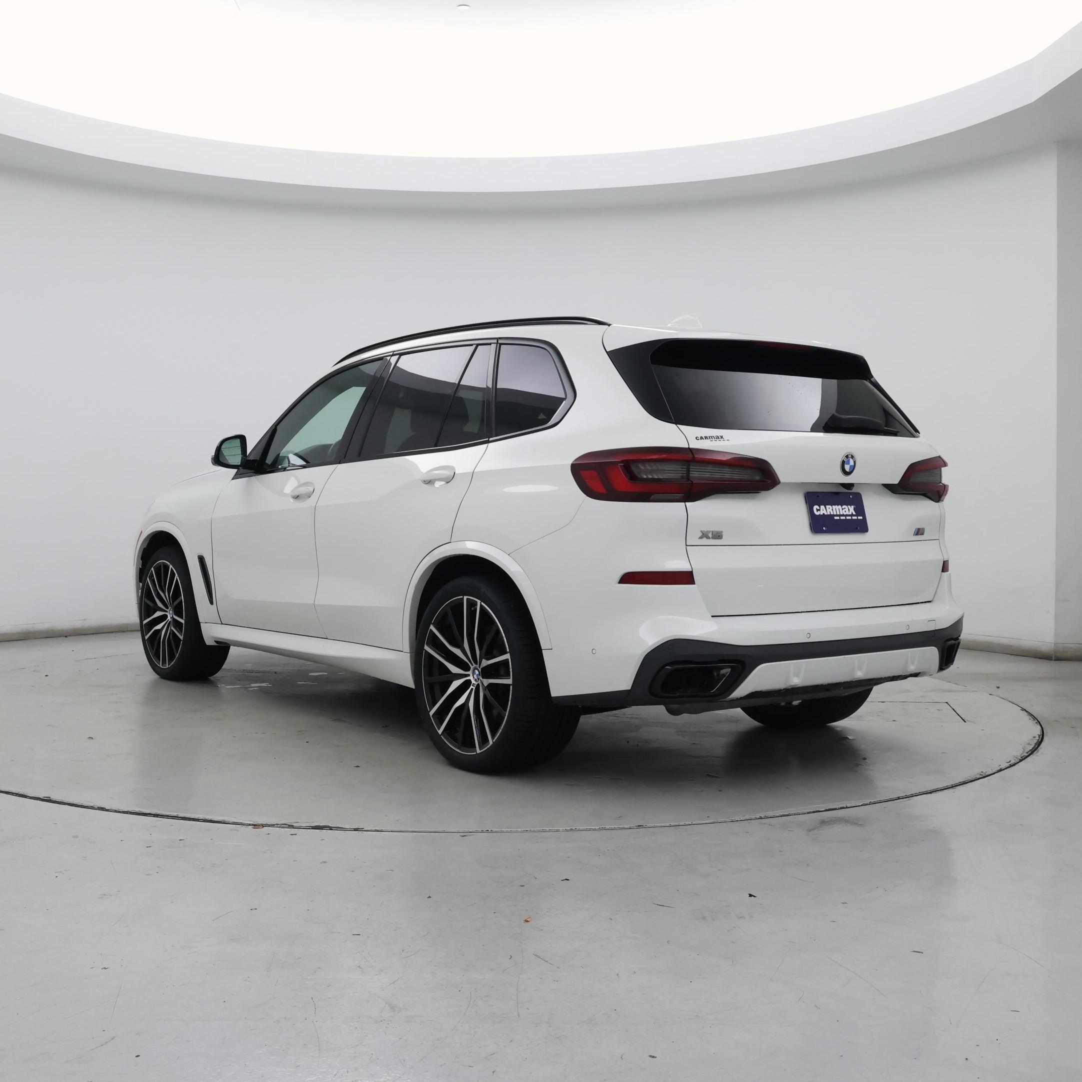 Thumbnail: 2021 BMW X5 - 2
