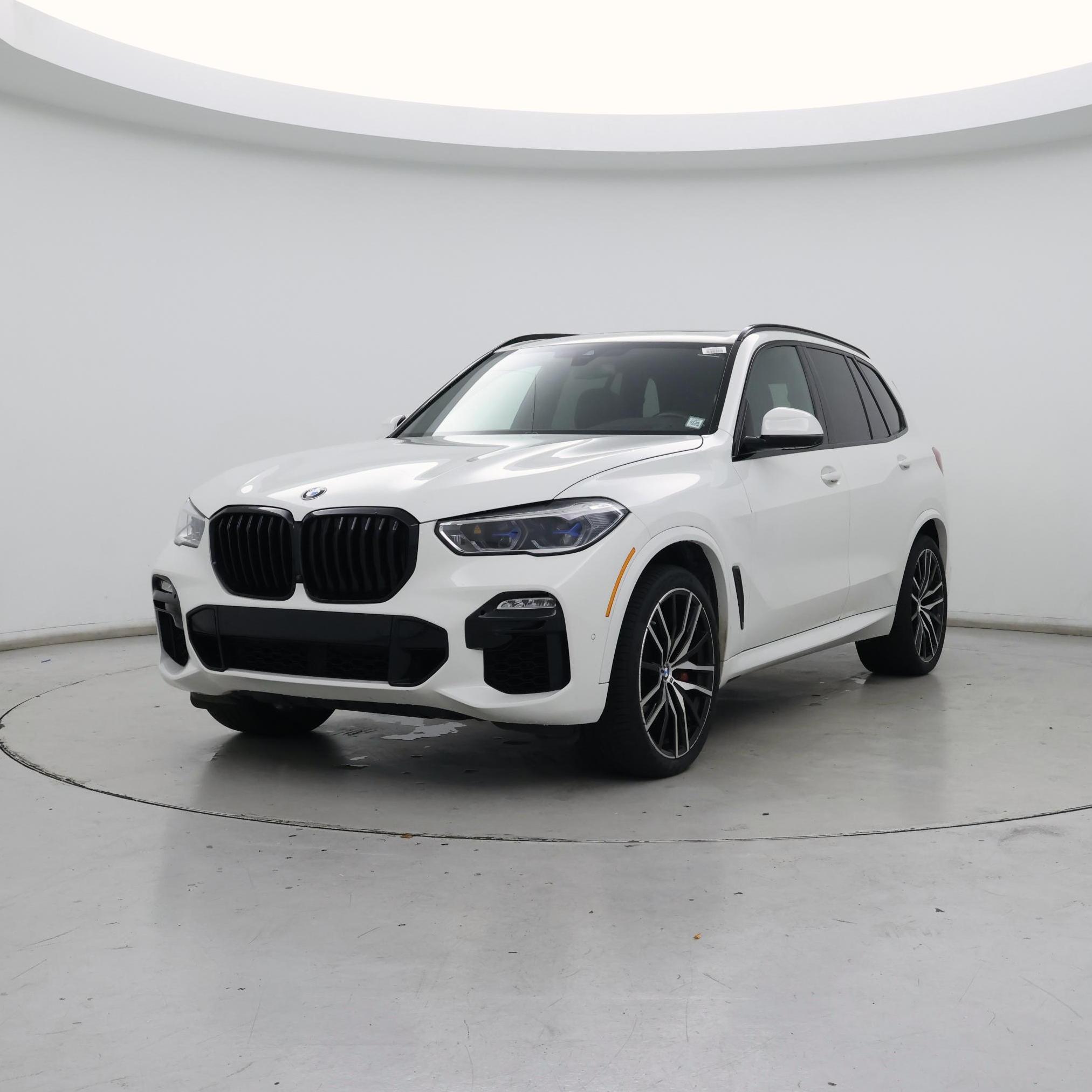 Thumbnail: 2021 BMW X5 - 4