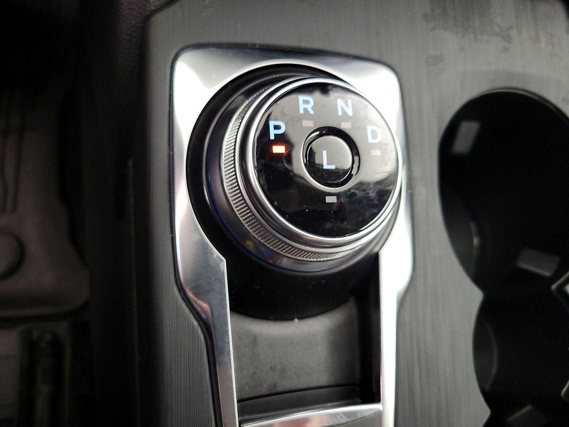 Thumbnail: 2020 Ford Escape - 18