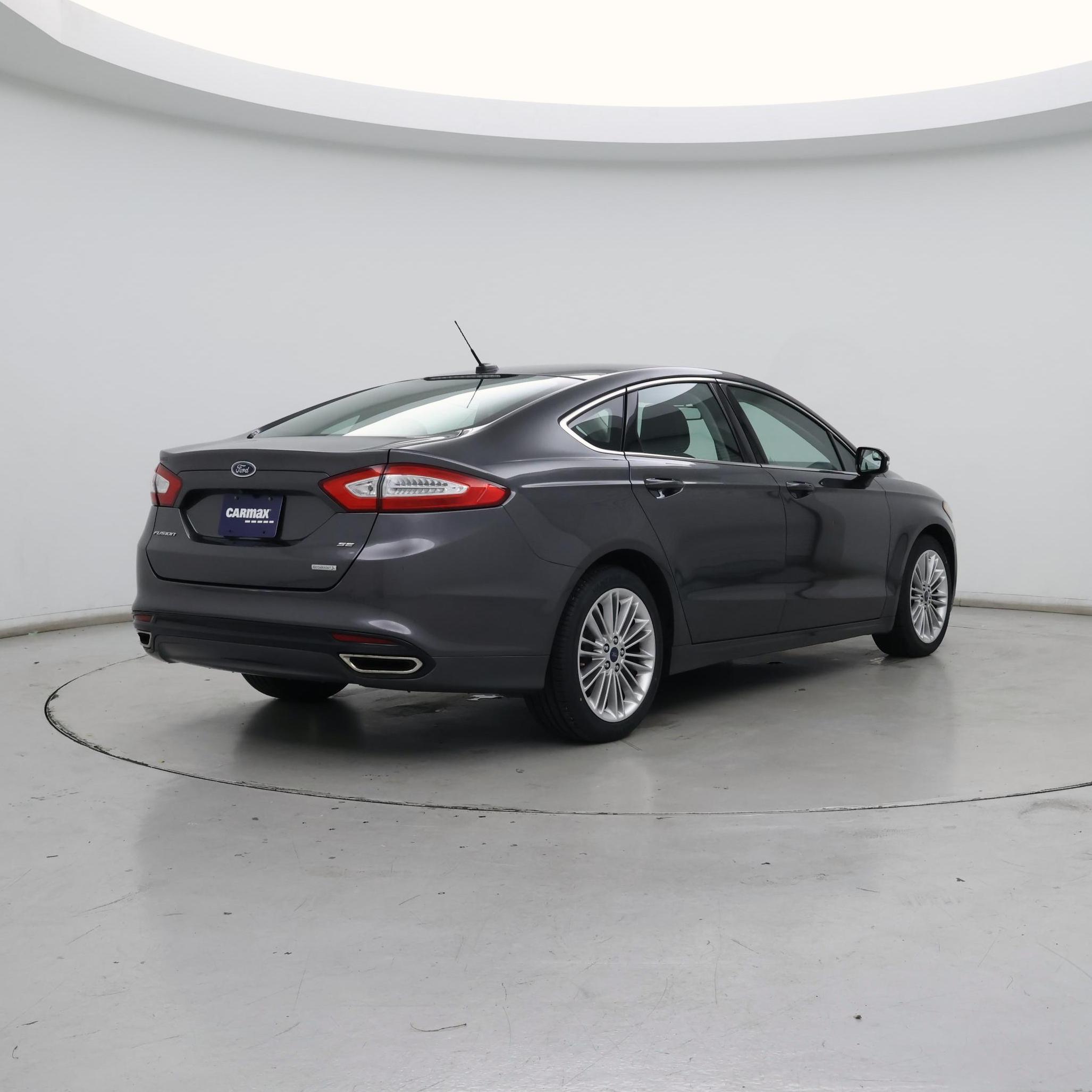 Thumbnail: 2015 Ford Fusion - 8