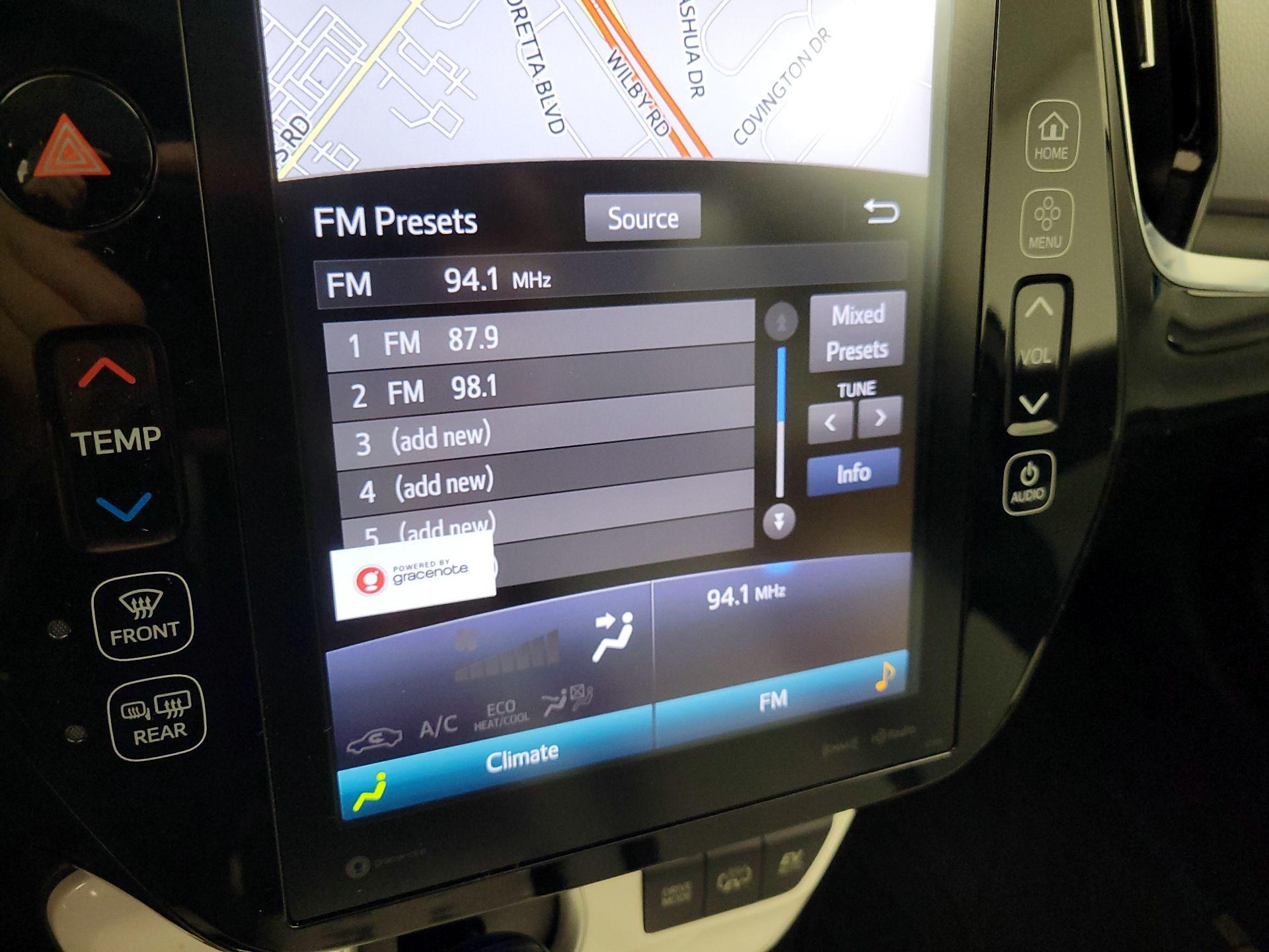Thumbnail: 2017 Toyota Prius Prime - 16