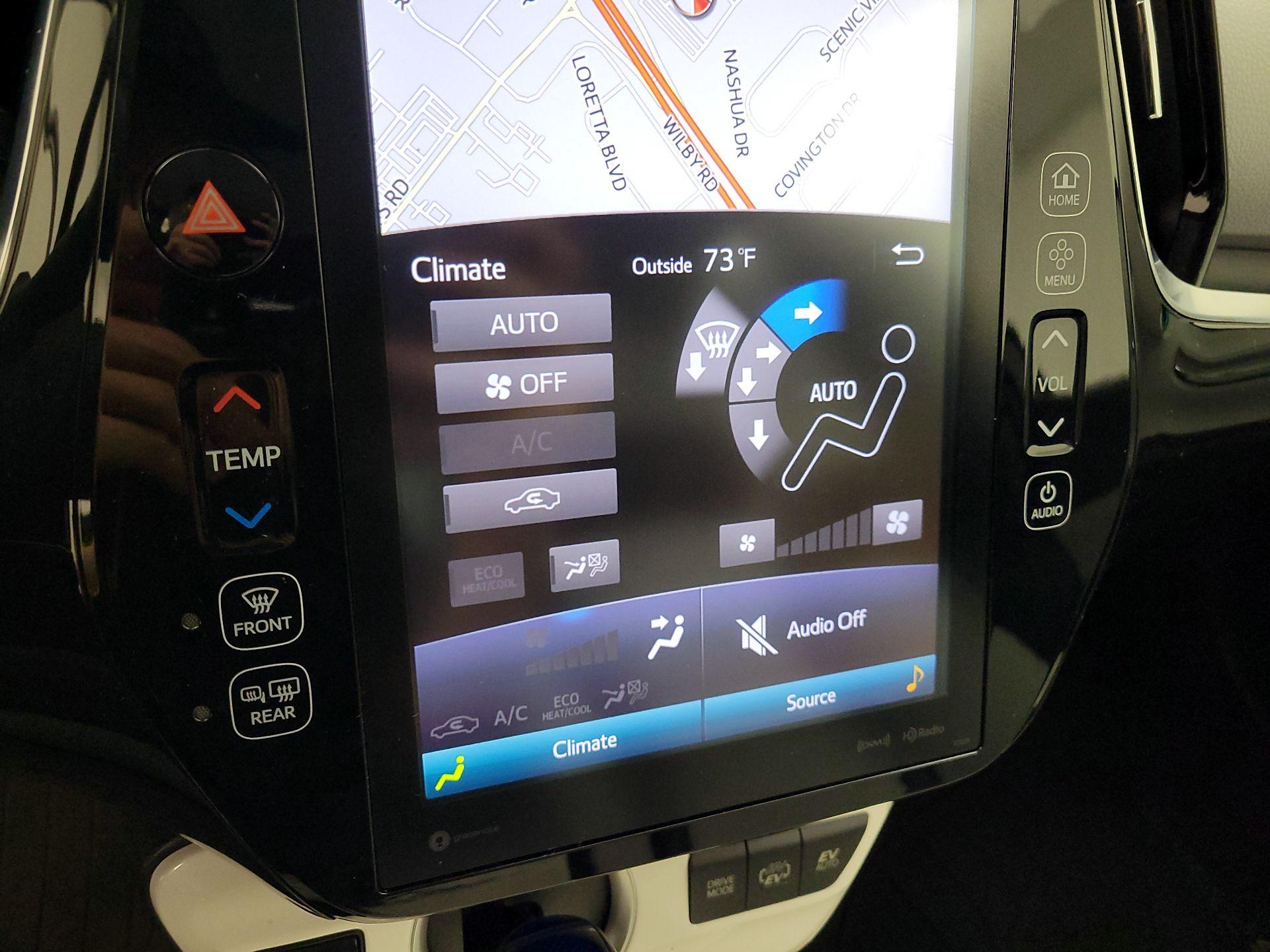 Thumbnail: 2017 Toyota Prius Prime - 17
