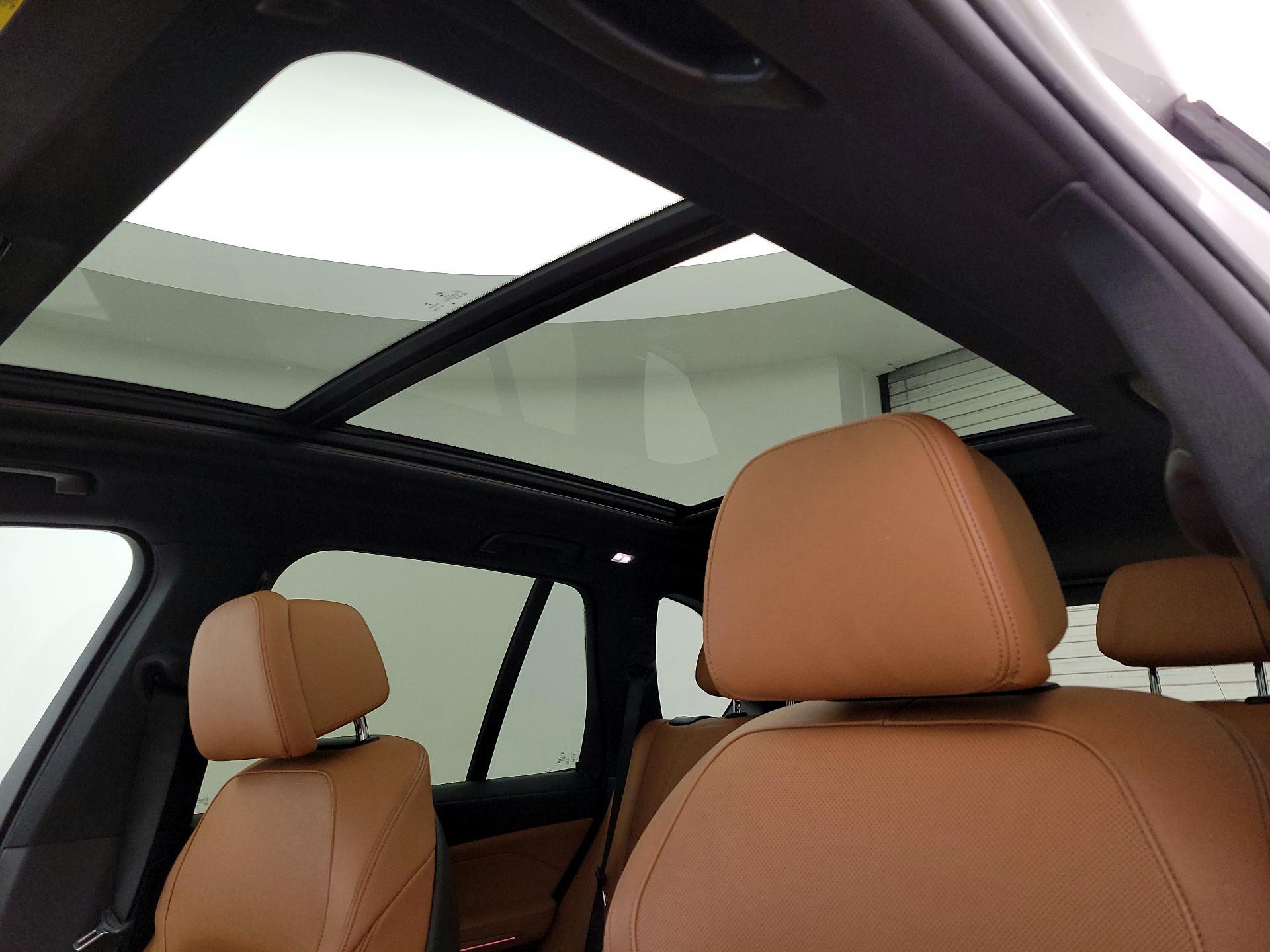 Thumbnail: 2021 BMW X5 - 20