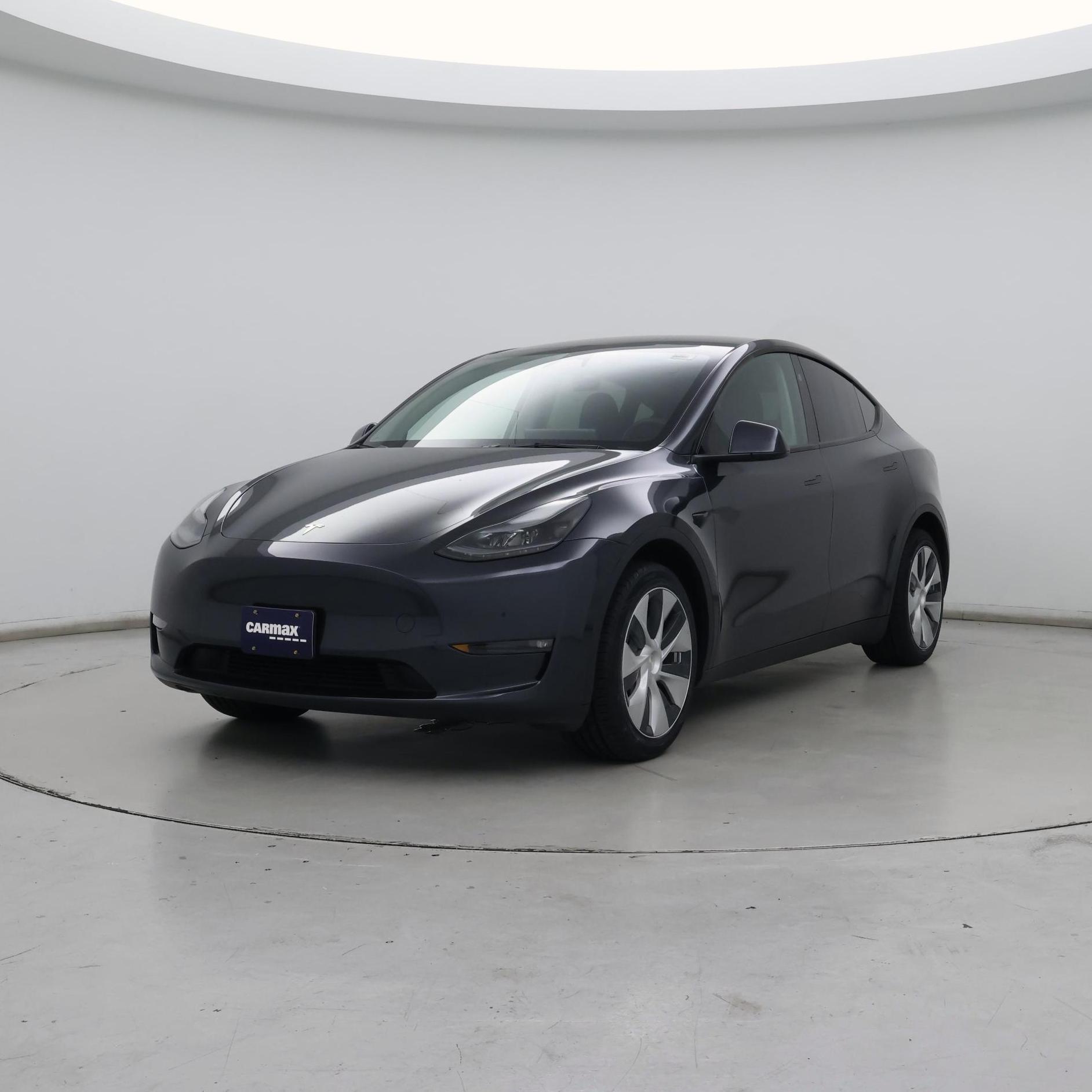 Thumbnail: 2024 Tesla Model Y - 4