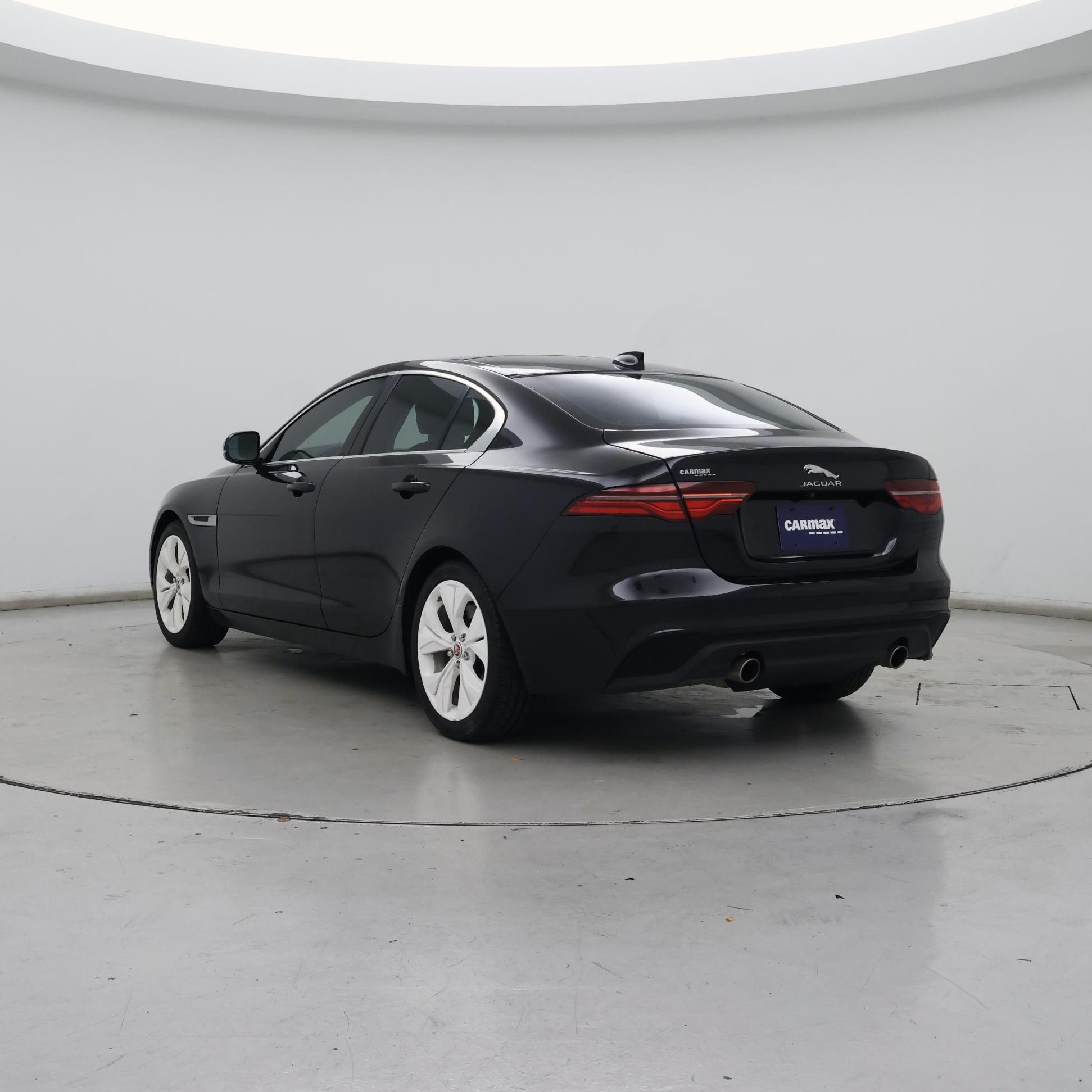 Thumbnail: 2020 Jaguar XE - 2