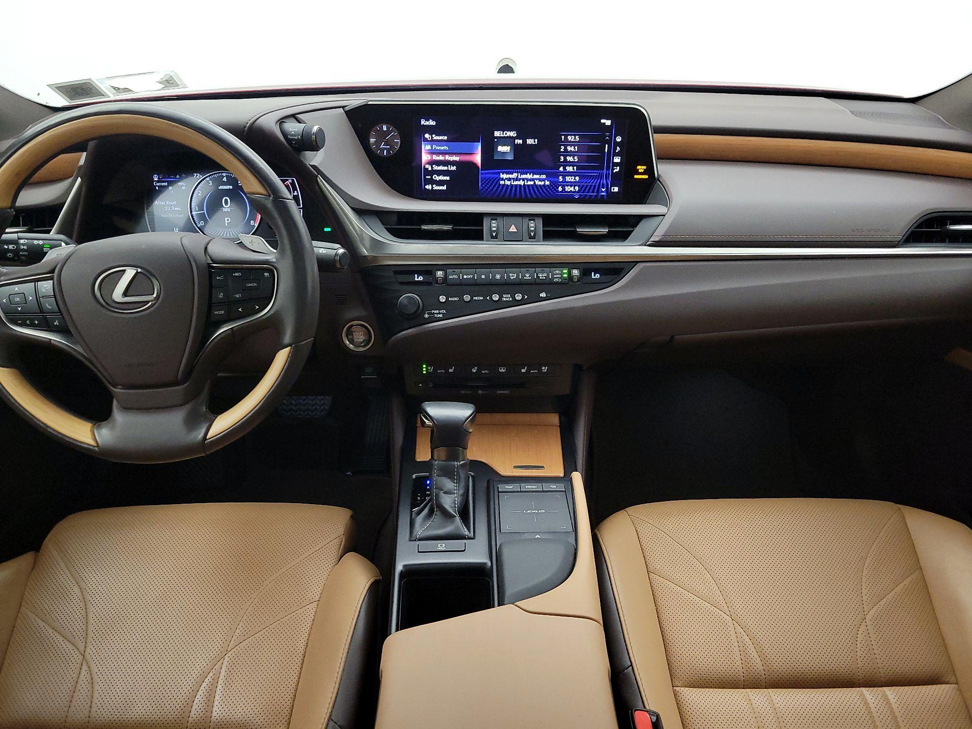 Thumbnail: 2019 Lexus ES - 9