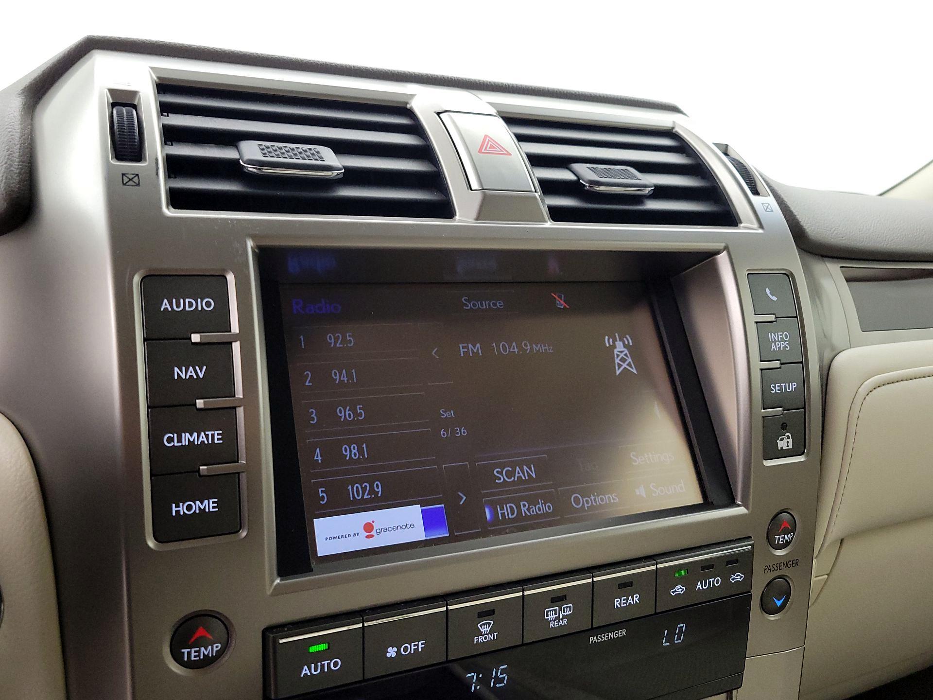 Thumbnail: 2017 Lexus GX - 15