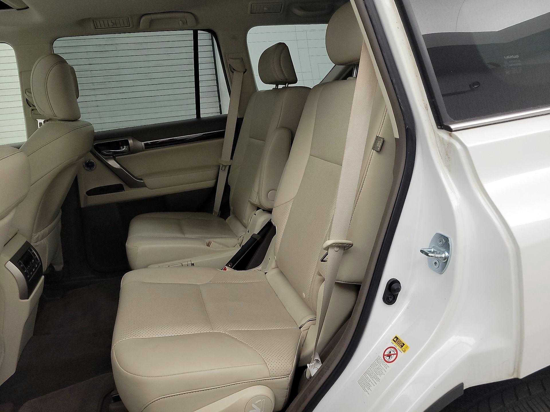 Thumbnail: 2017 Lexus GX - 20