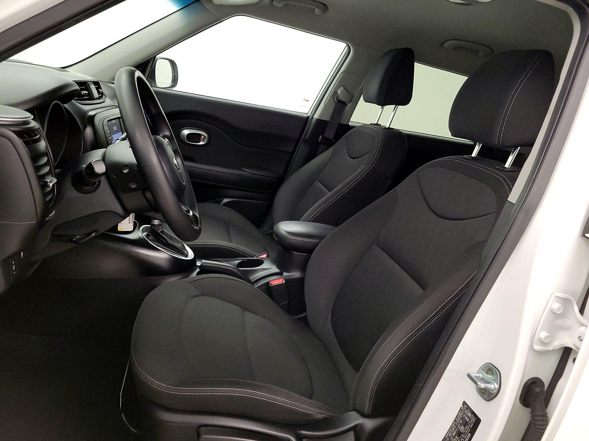 Thumbnail: 2019 Kia Soul - 11