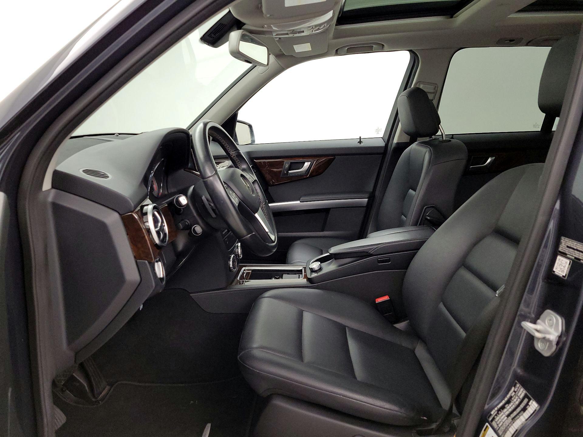 Thumbnail: 2015 Mercedes-Benz GLK - 11